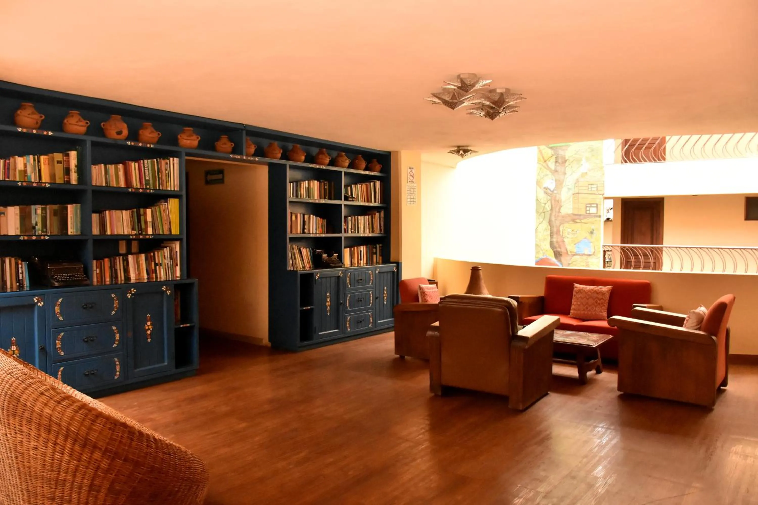 Library in Hotel Mansion Del Valle