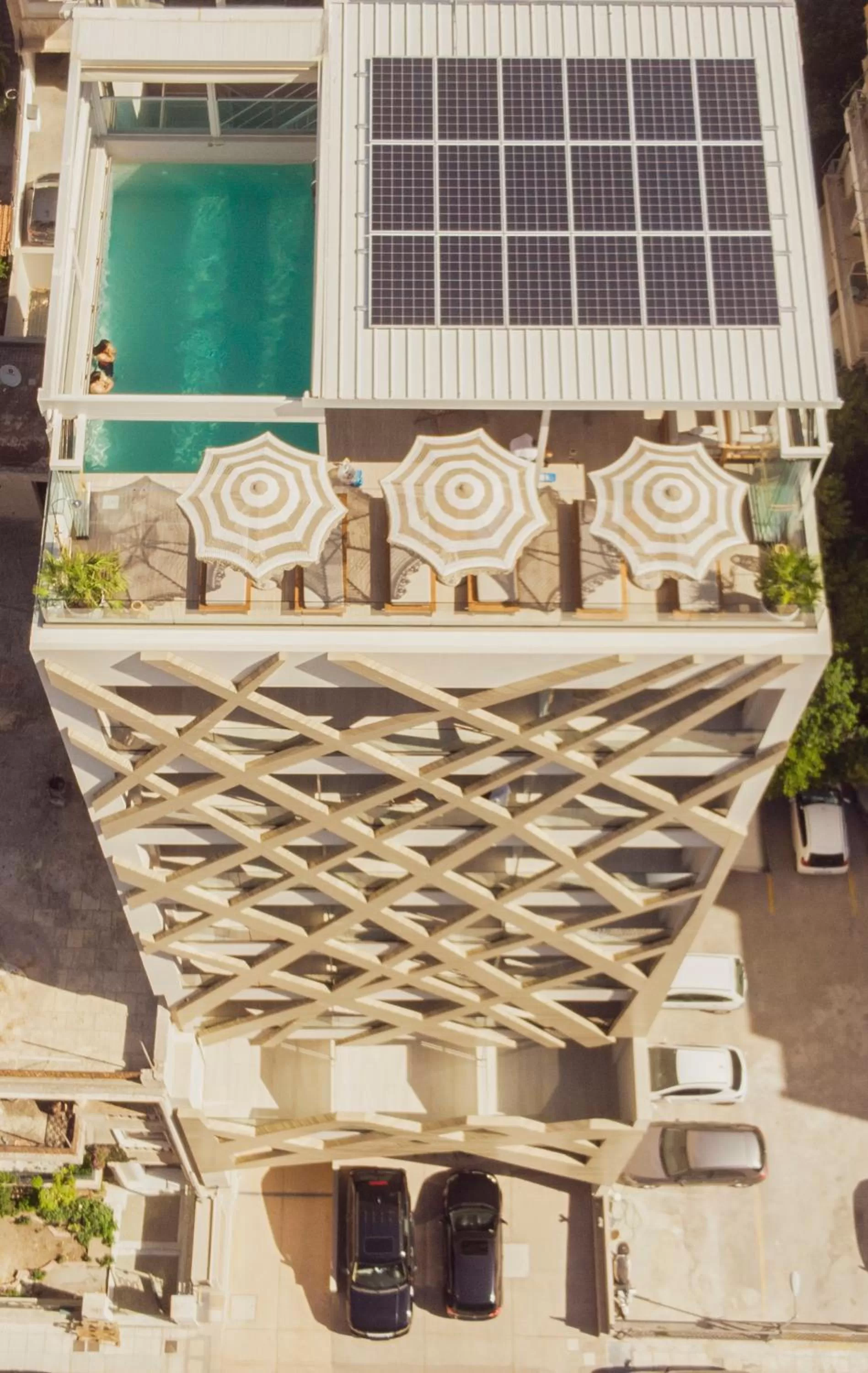 Swimming pool in Green Suites Boutique Hotel