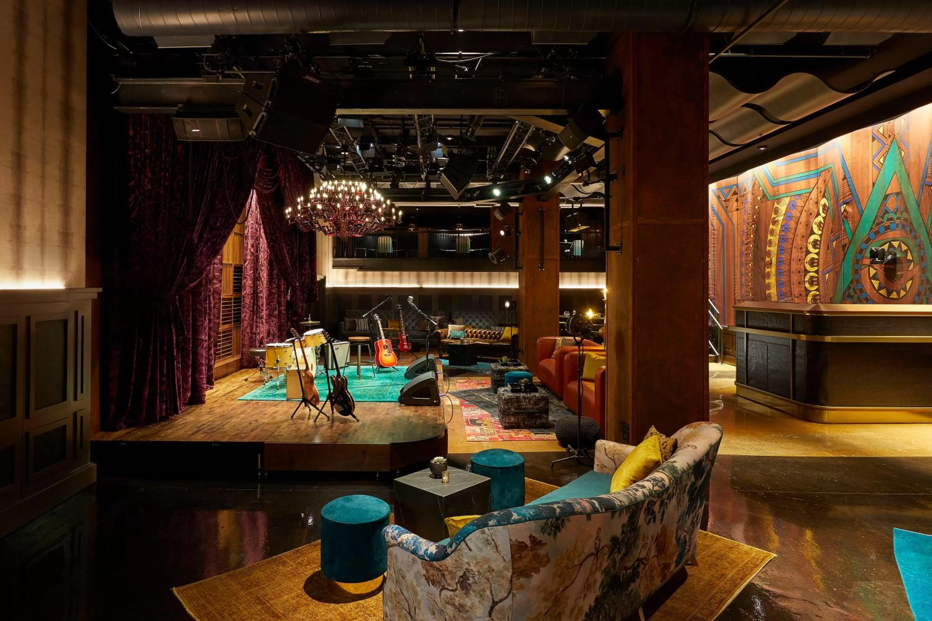 Lounge or bar in Hutton Hotel