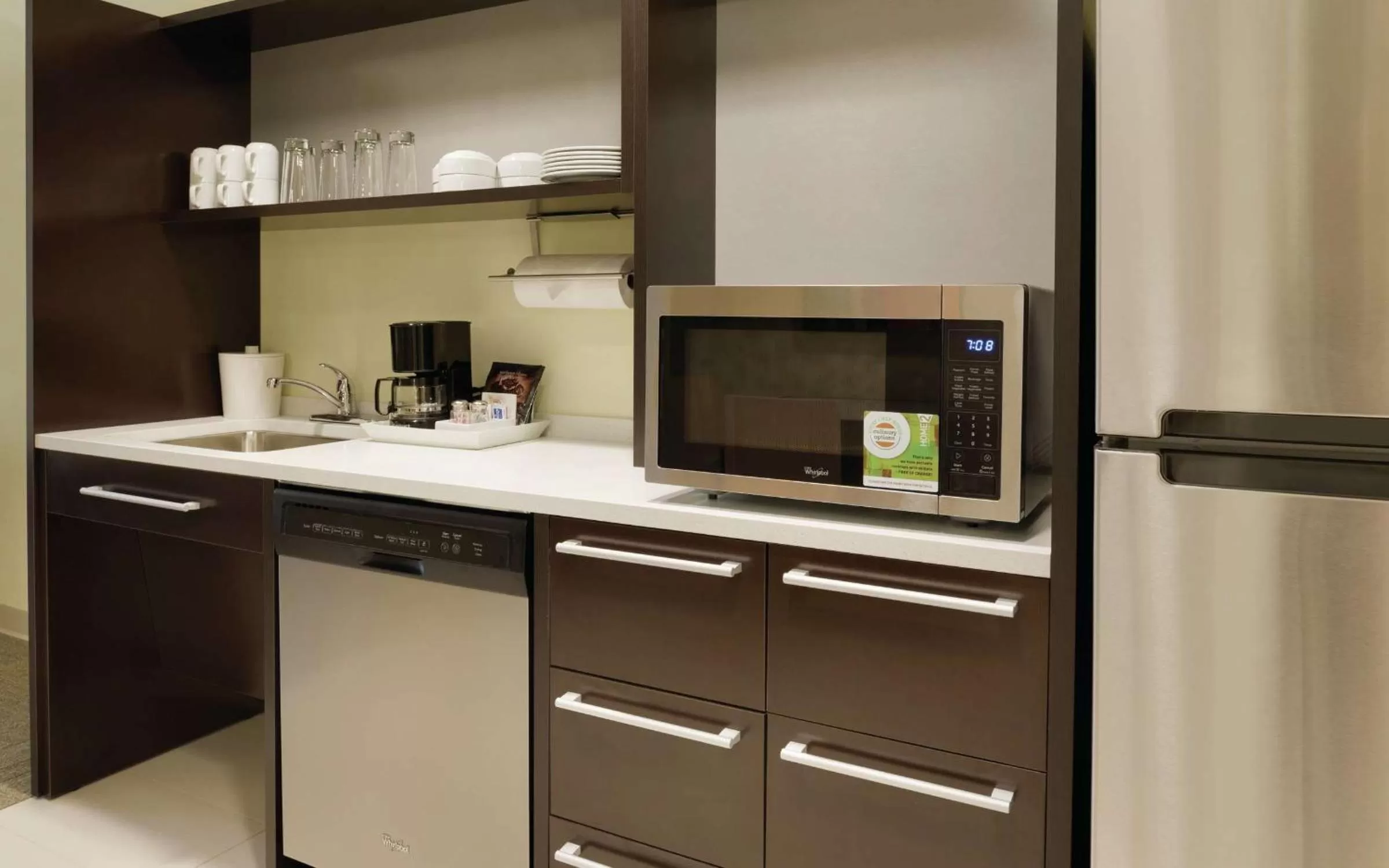 Kitchen or kitchenette in Home2 Suites By Hilton La Crosse