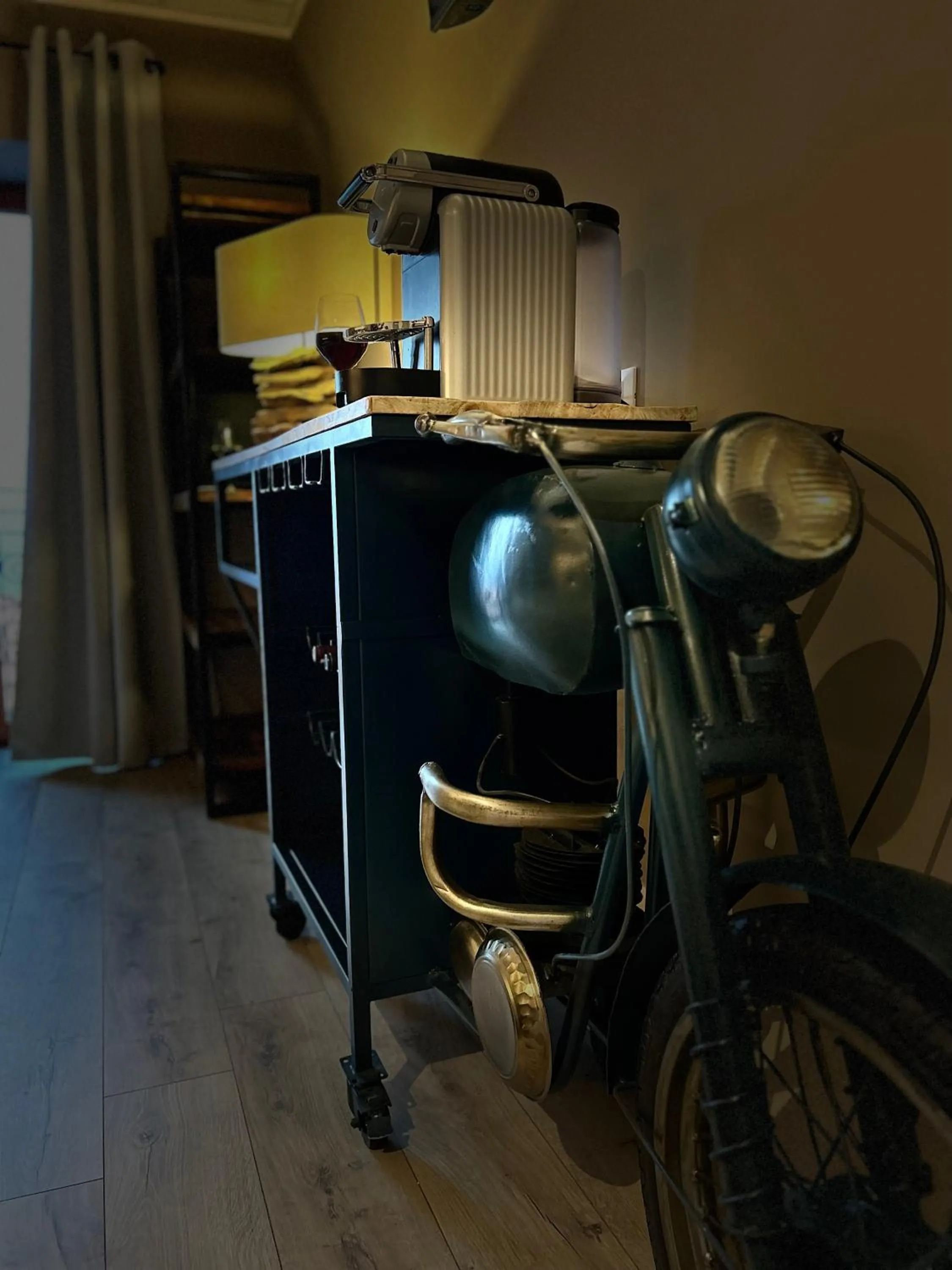 Bedroom in Hotel Paradiso Como