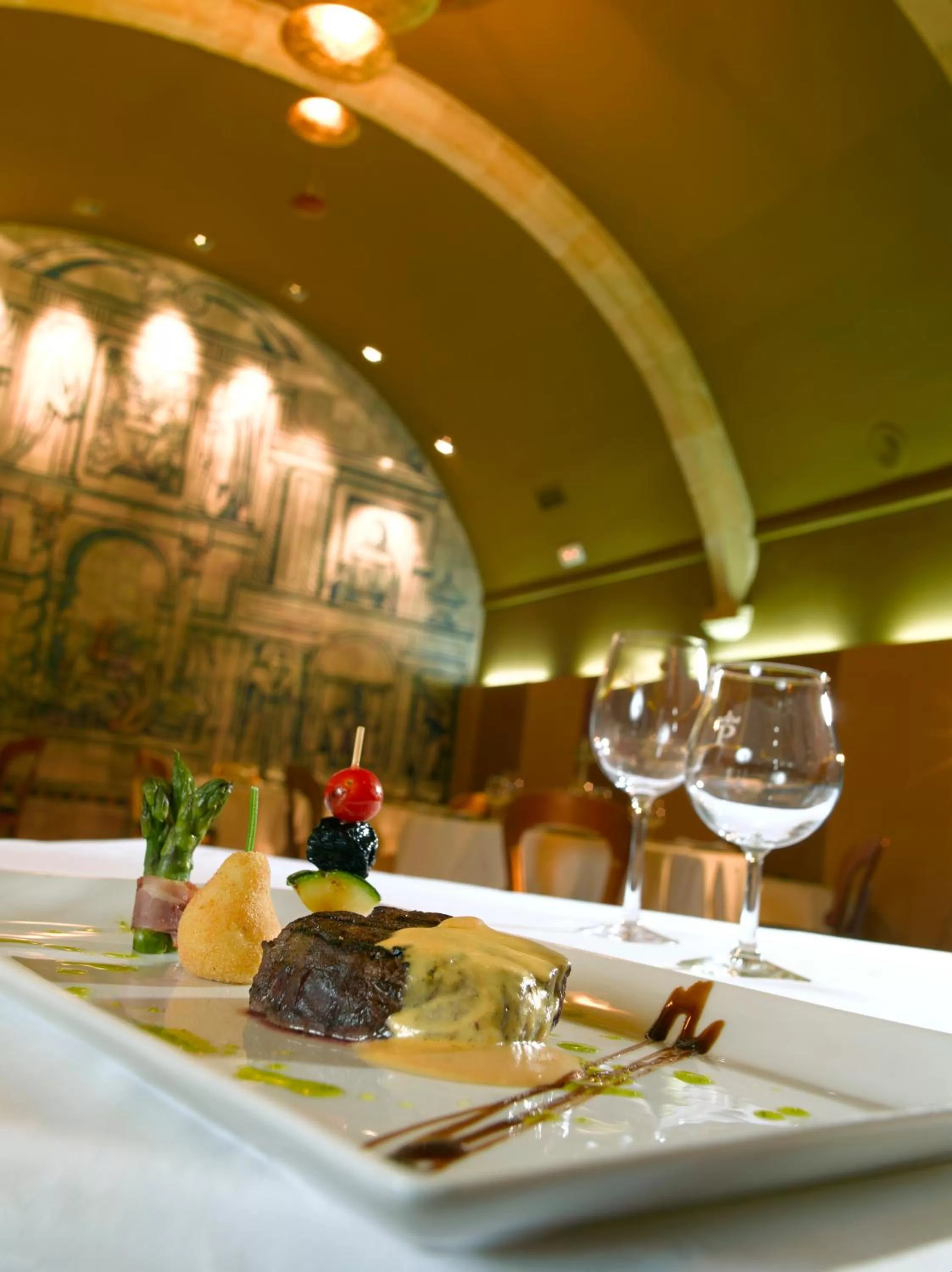 Restaurant/places to eat in Parador de Trujillo