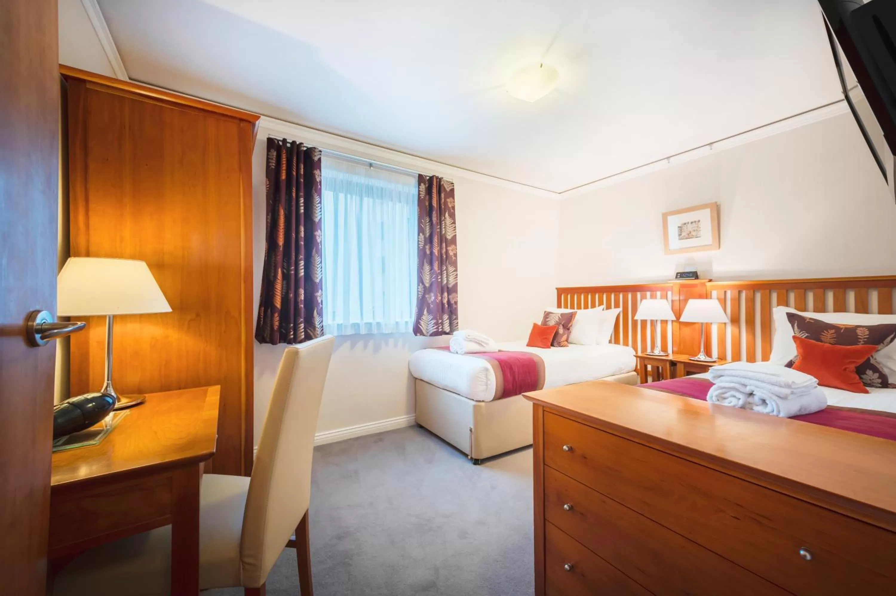 Bed in The Knight Residence by Mansley