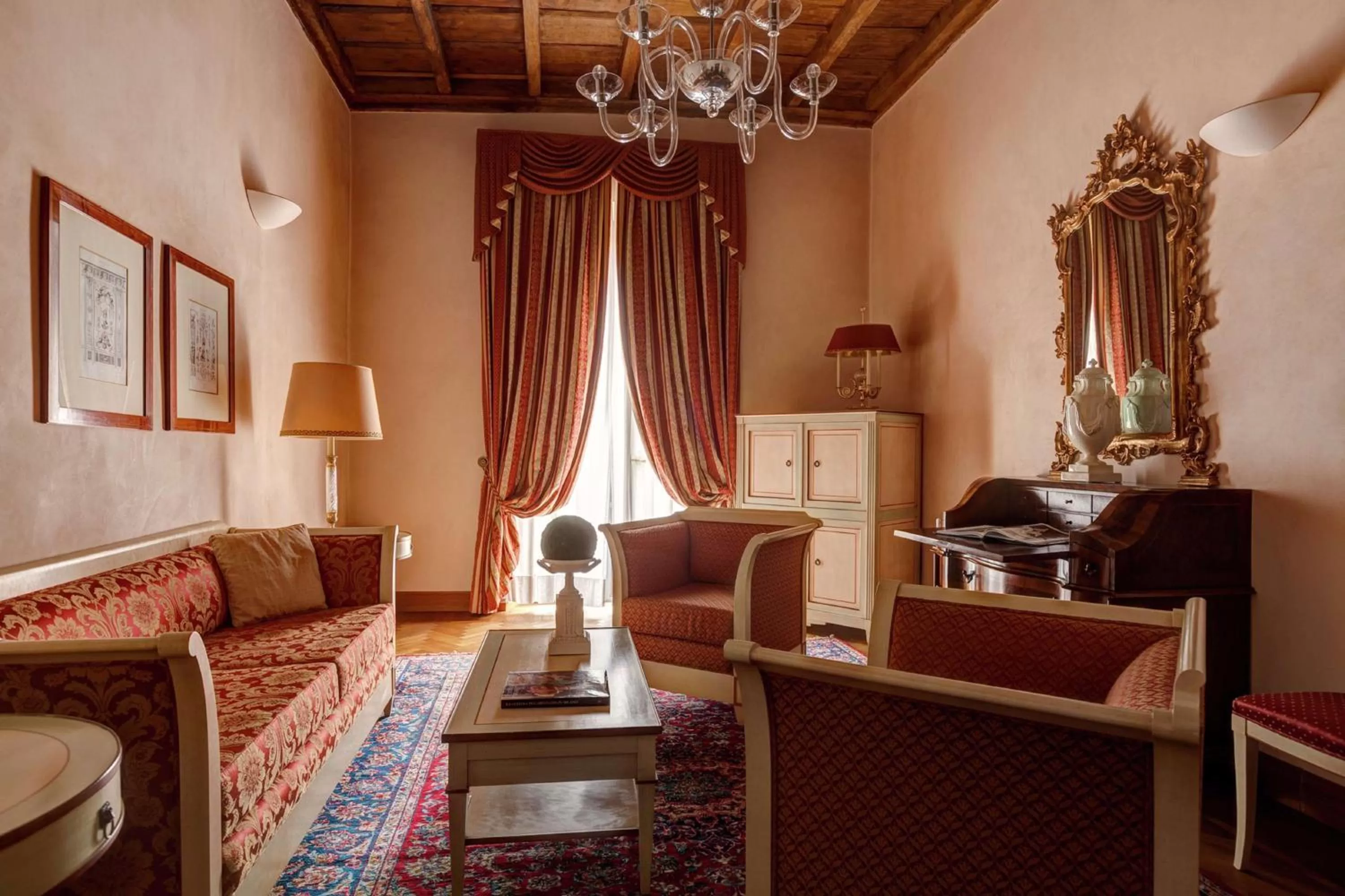 Bed in Grand Hotel Villa Torretta, Curio Collection by Hilton