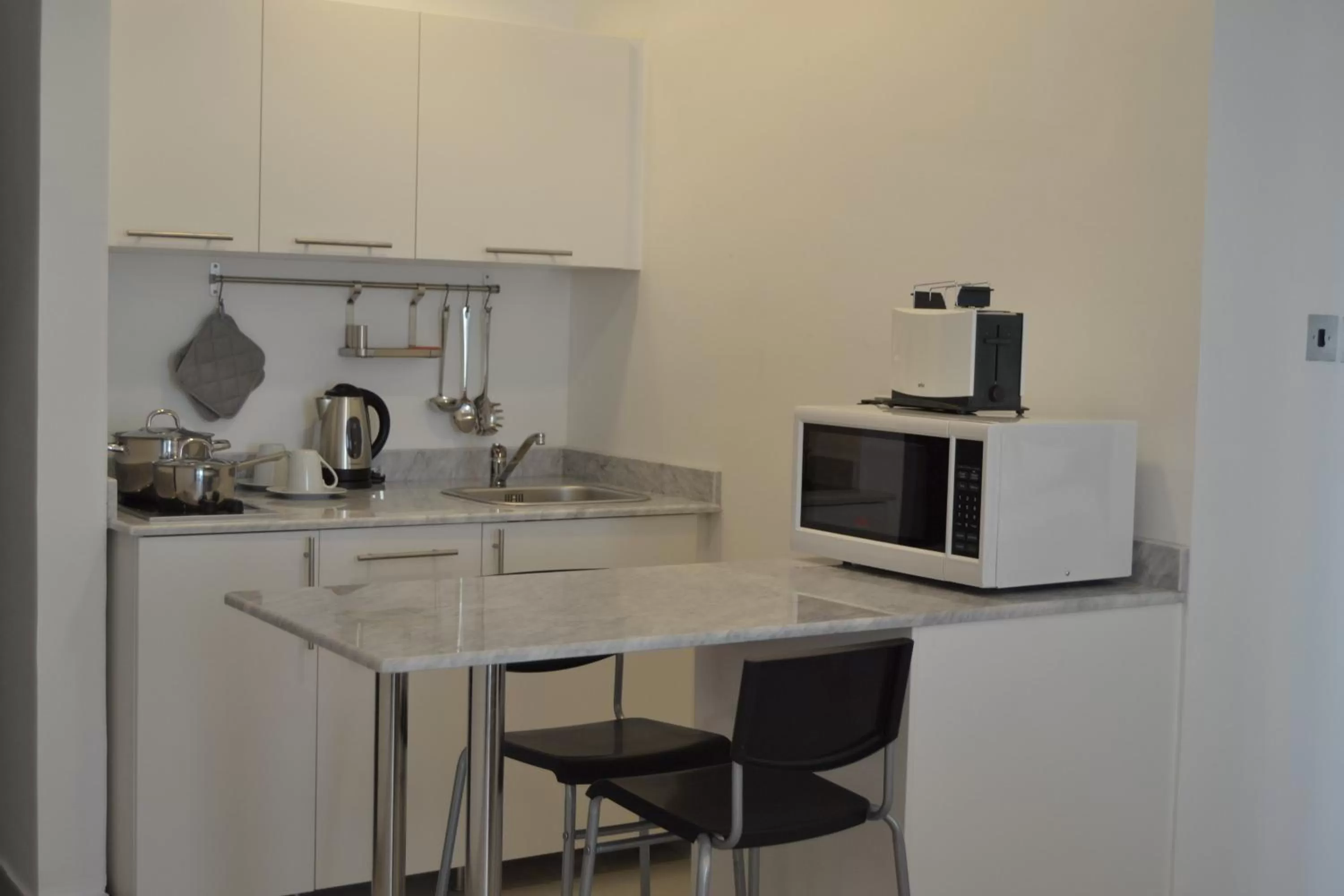 Dining area, Kitchen/Kitchenette in Sedra Residence