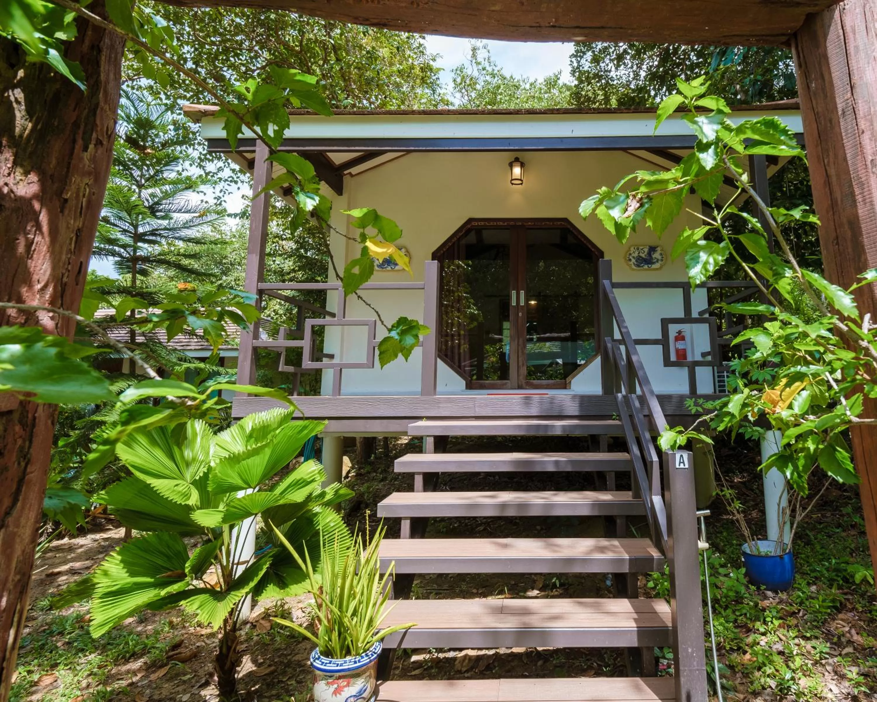 Bungalow with Garden View in Jasmin Garden Koh Kood