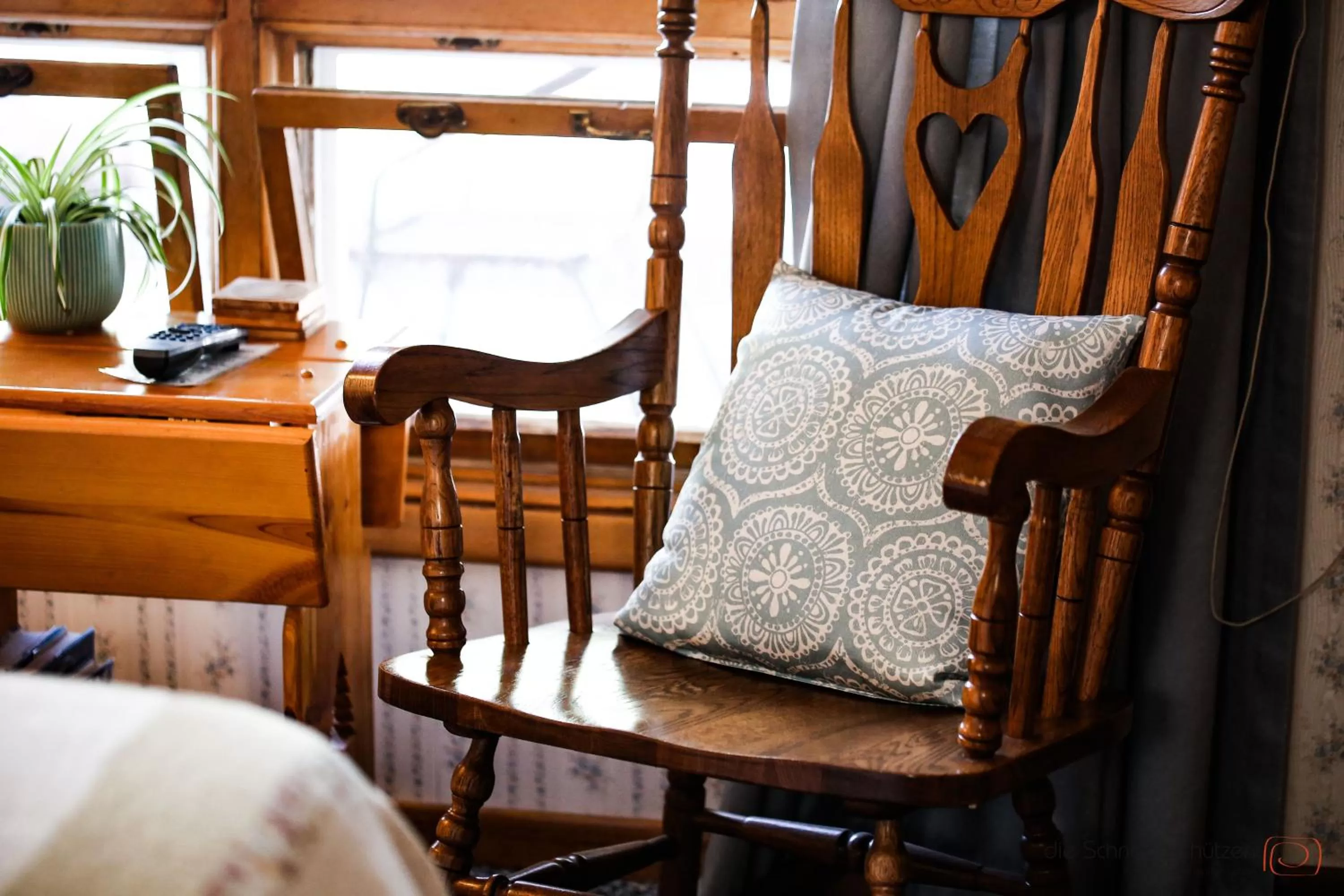 Decorative detail in The Pines Country Inn