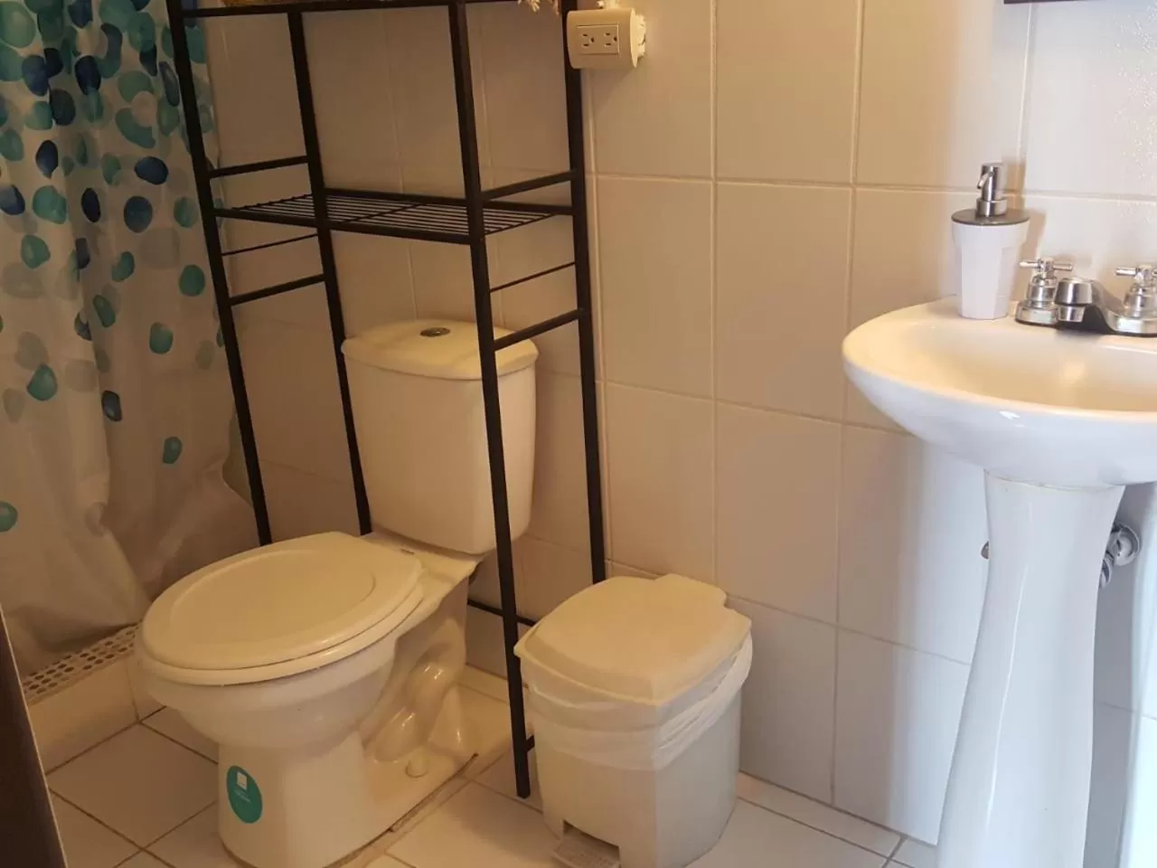 Toilet, Bathroom in Casa Elizabeth