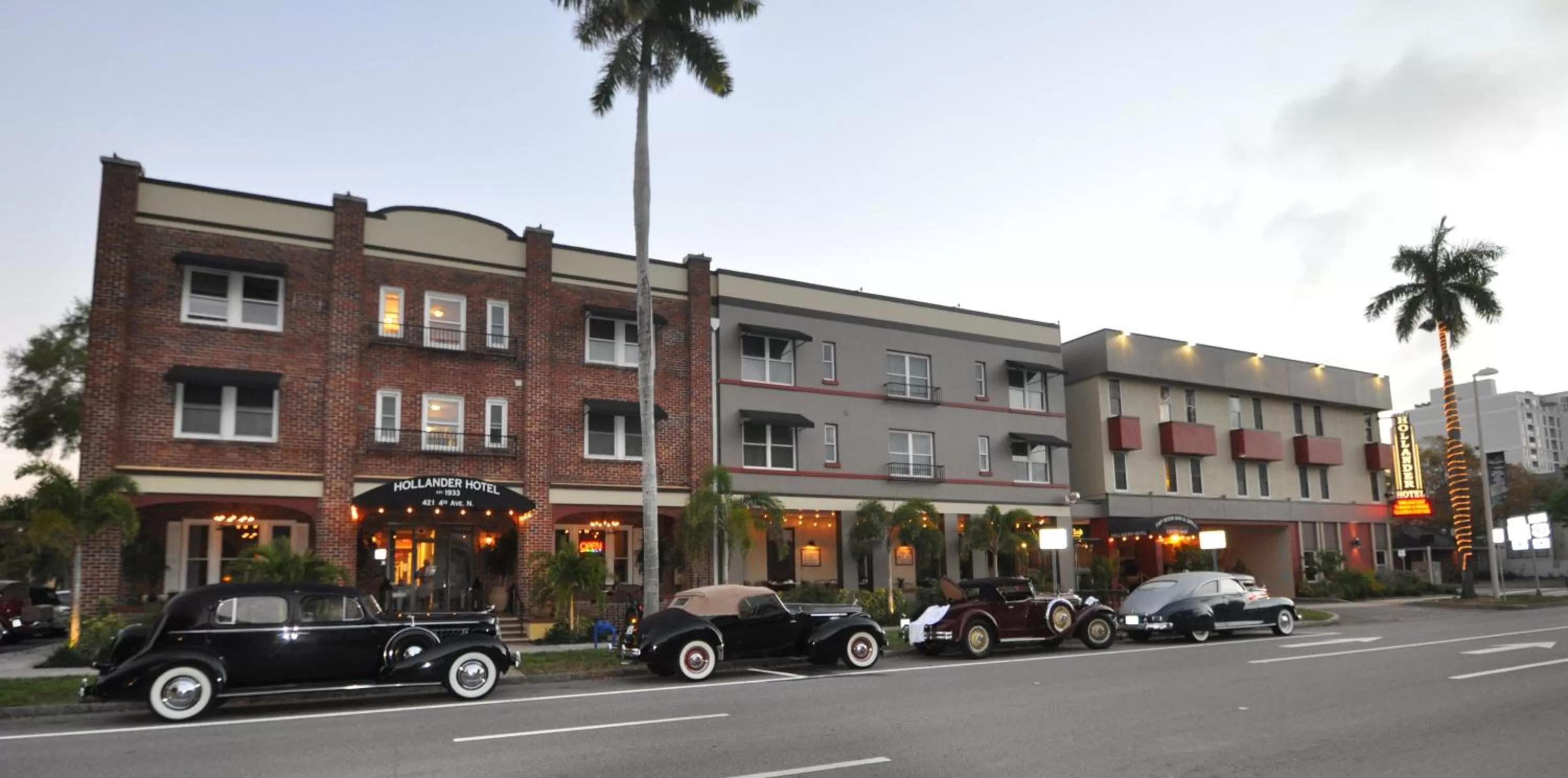 Hollander Hotel - Downtown St. Petersburg