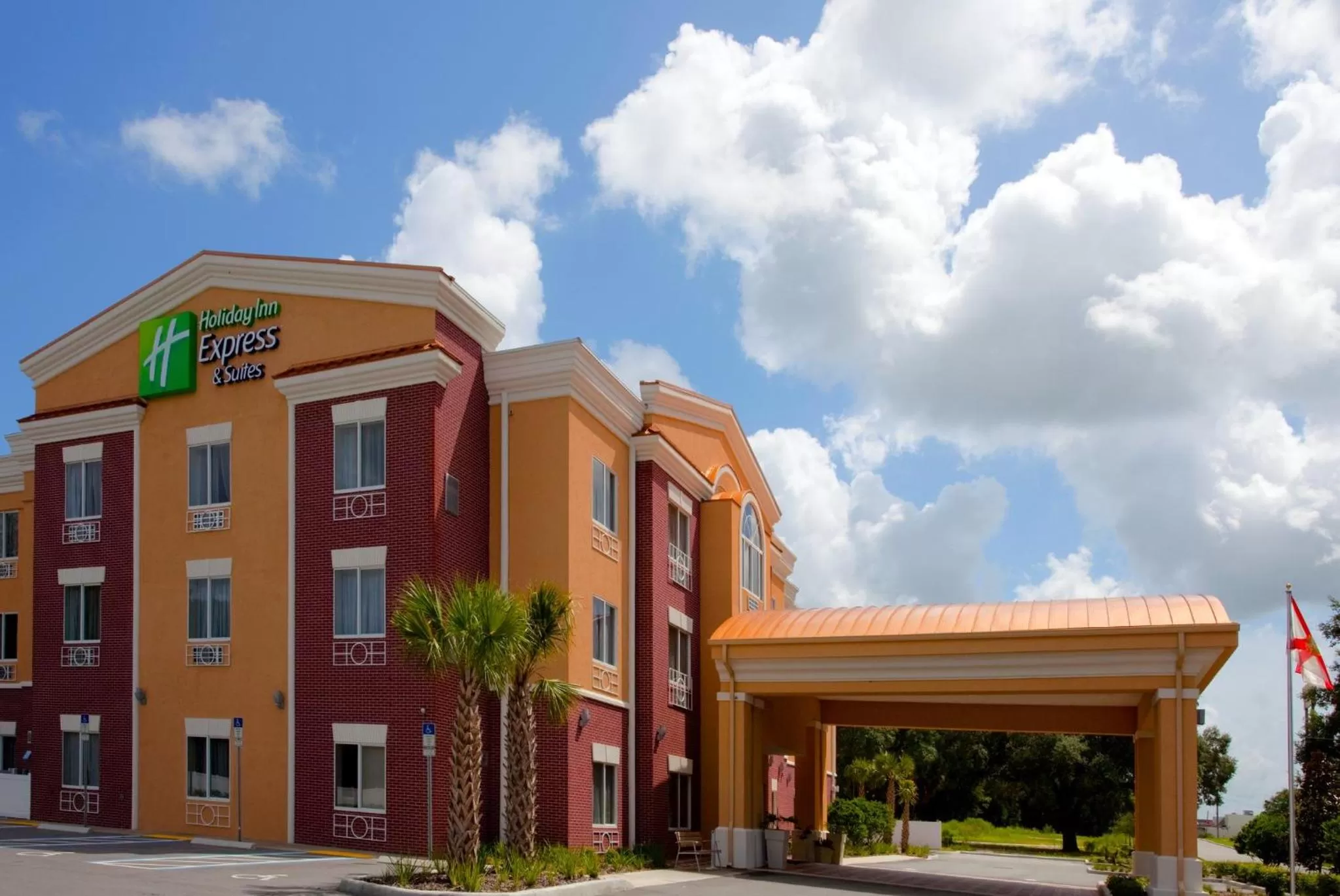 Property building in Holiday Inn Express Hotel & Suites Brooksville-I-75 by IHG