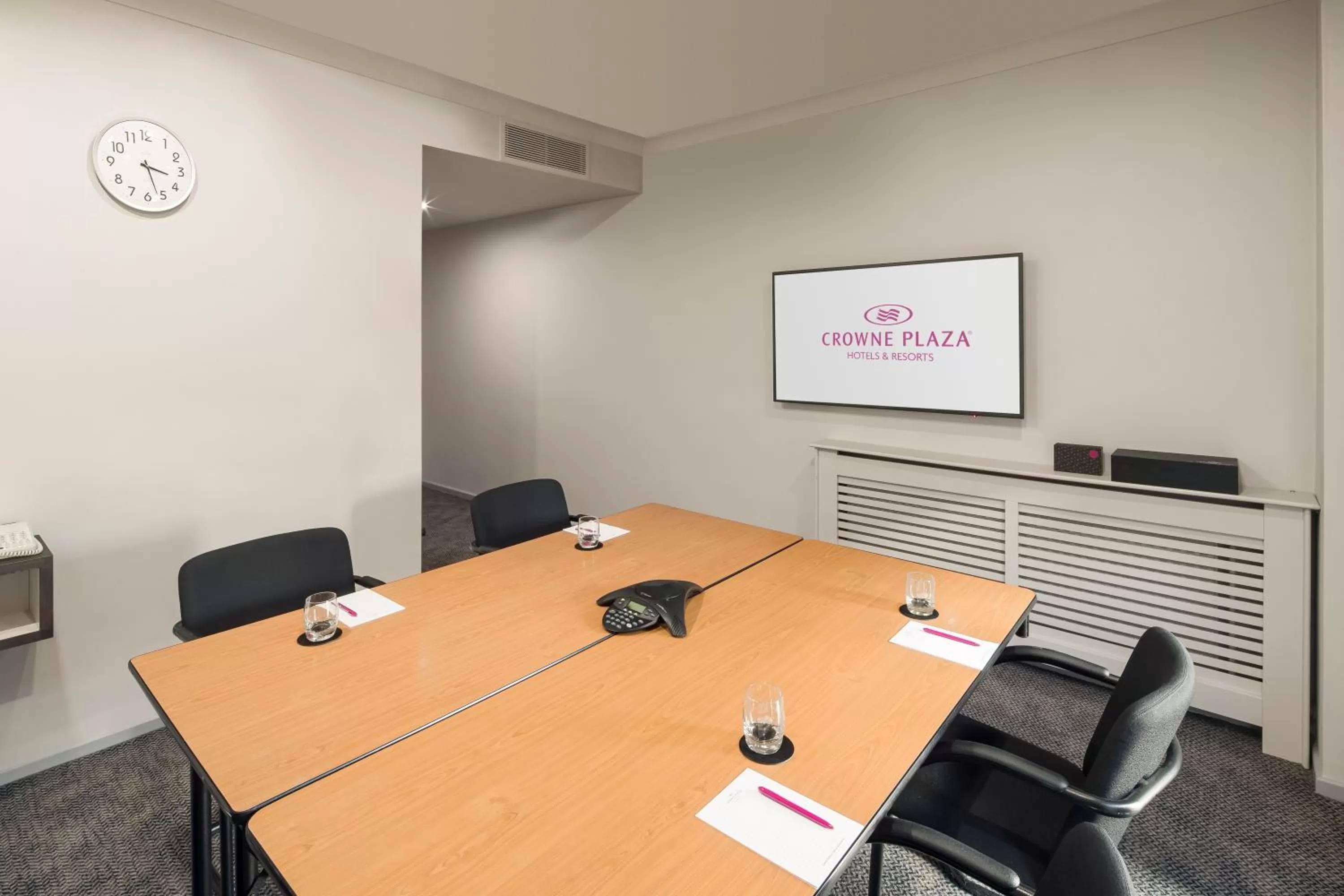 Meeting/conference room in Crowne Plaza Solihull by IHG