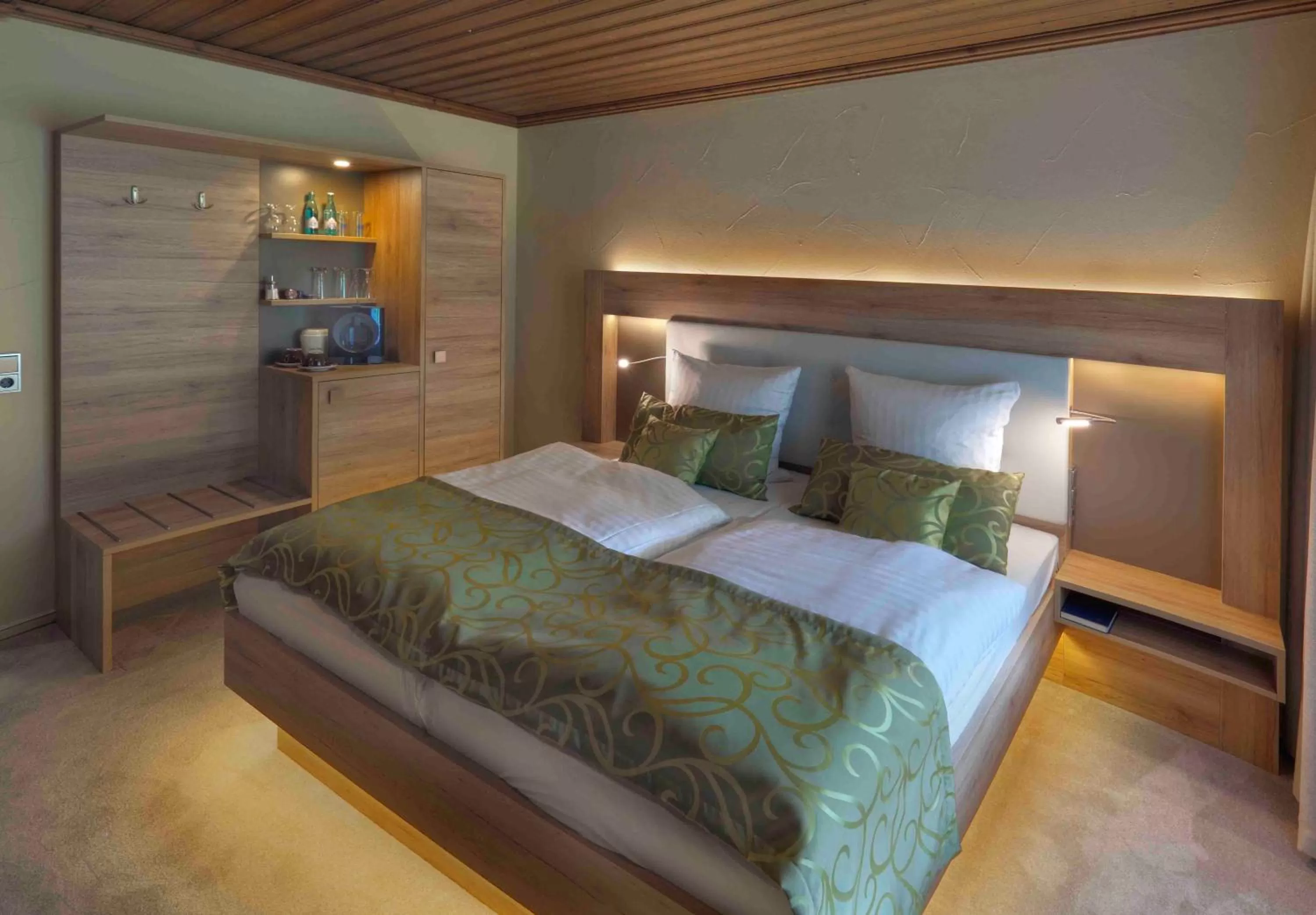 Photo of the whole room, Bed in Deeke's Quellenhof