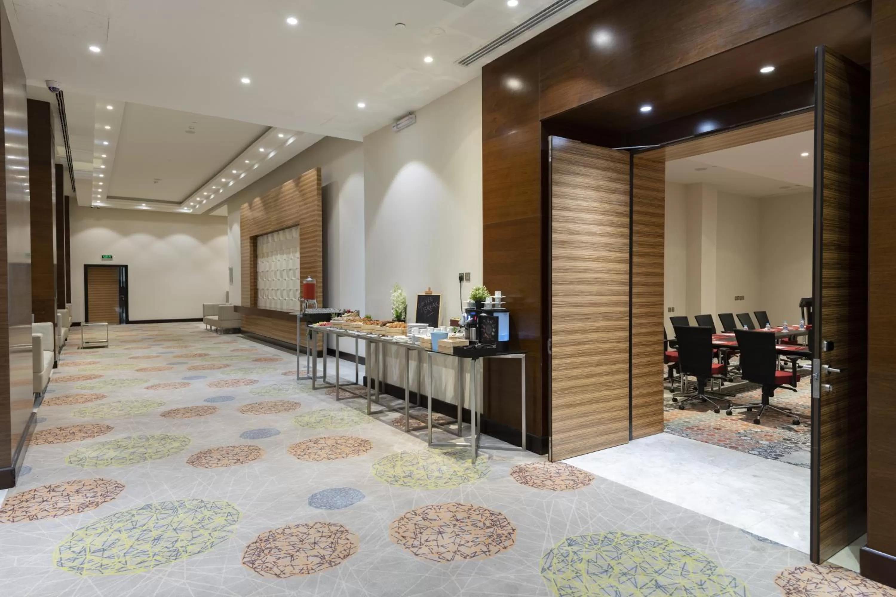 Business facilities in Radisson Blu Resort Jizan