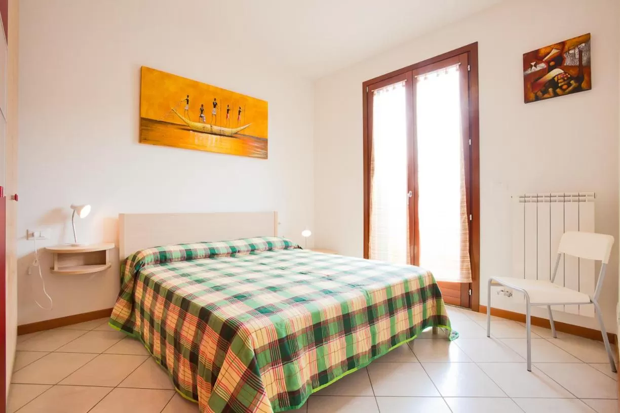Bed in Villaggio dei Fiori Apart- Hotel 3 Stars - Family Resort