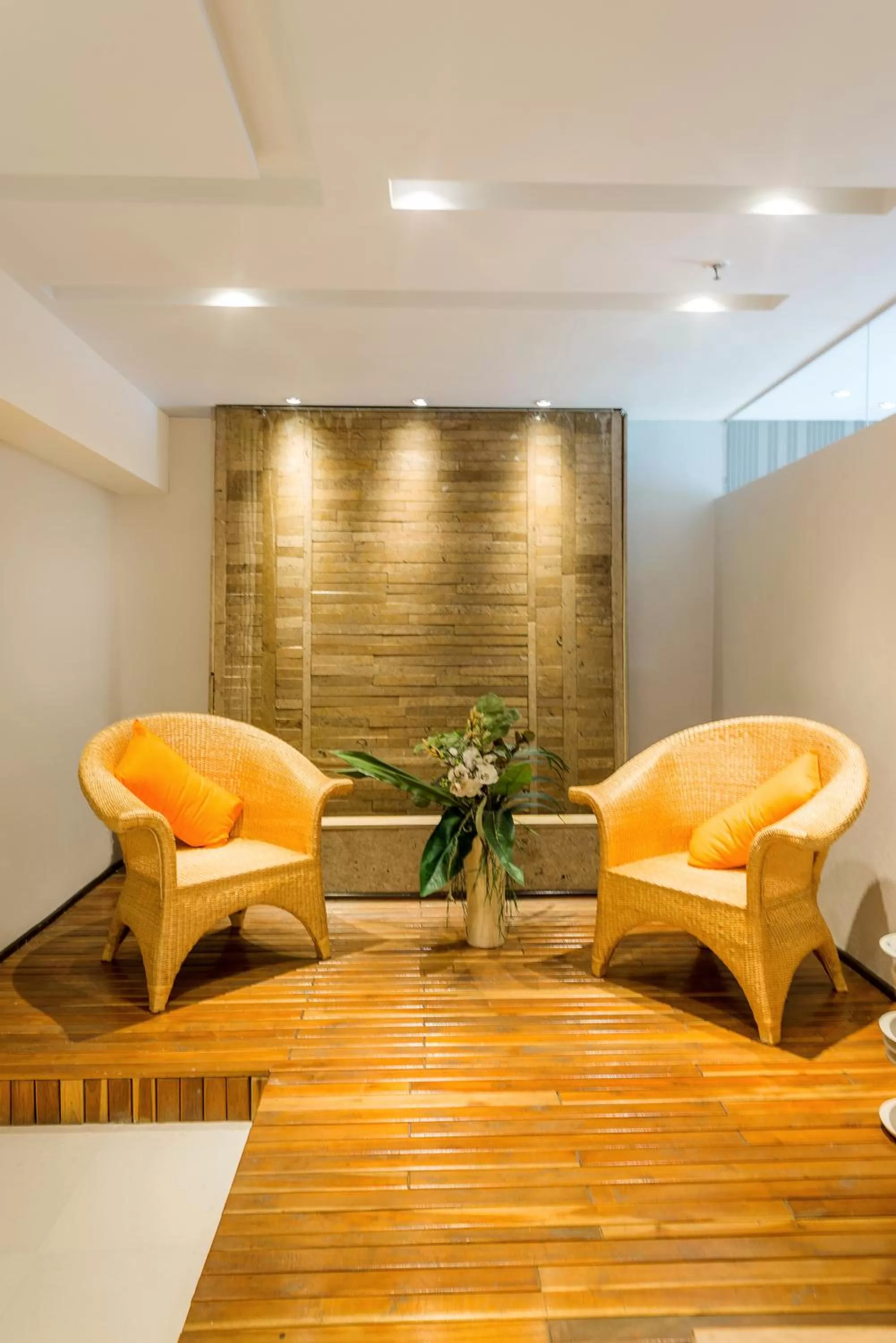 Spa and wellness centre/facilities in Casa Dann Carlton Hotel & SPA