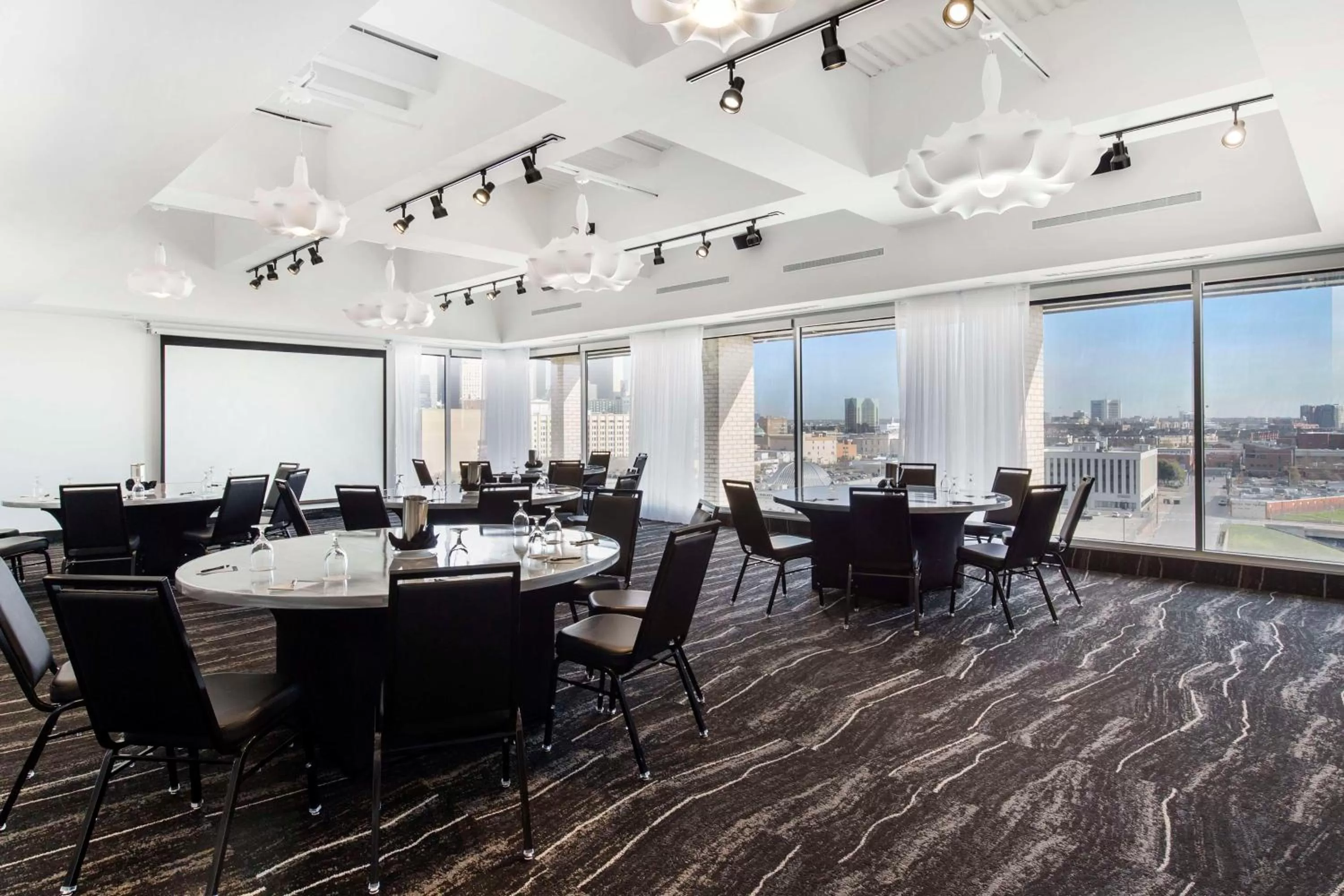 Meeting/conference room in Lorenzo Hotel Dallas, Tapestry Collection by Hilton