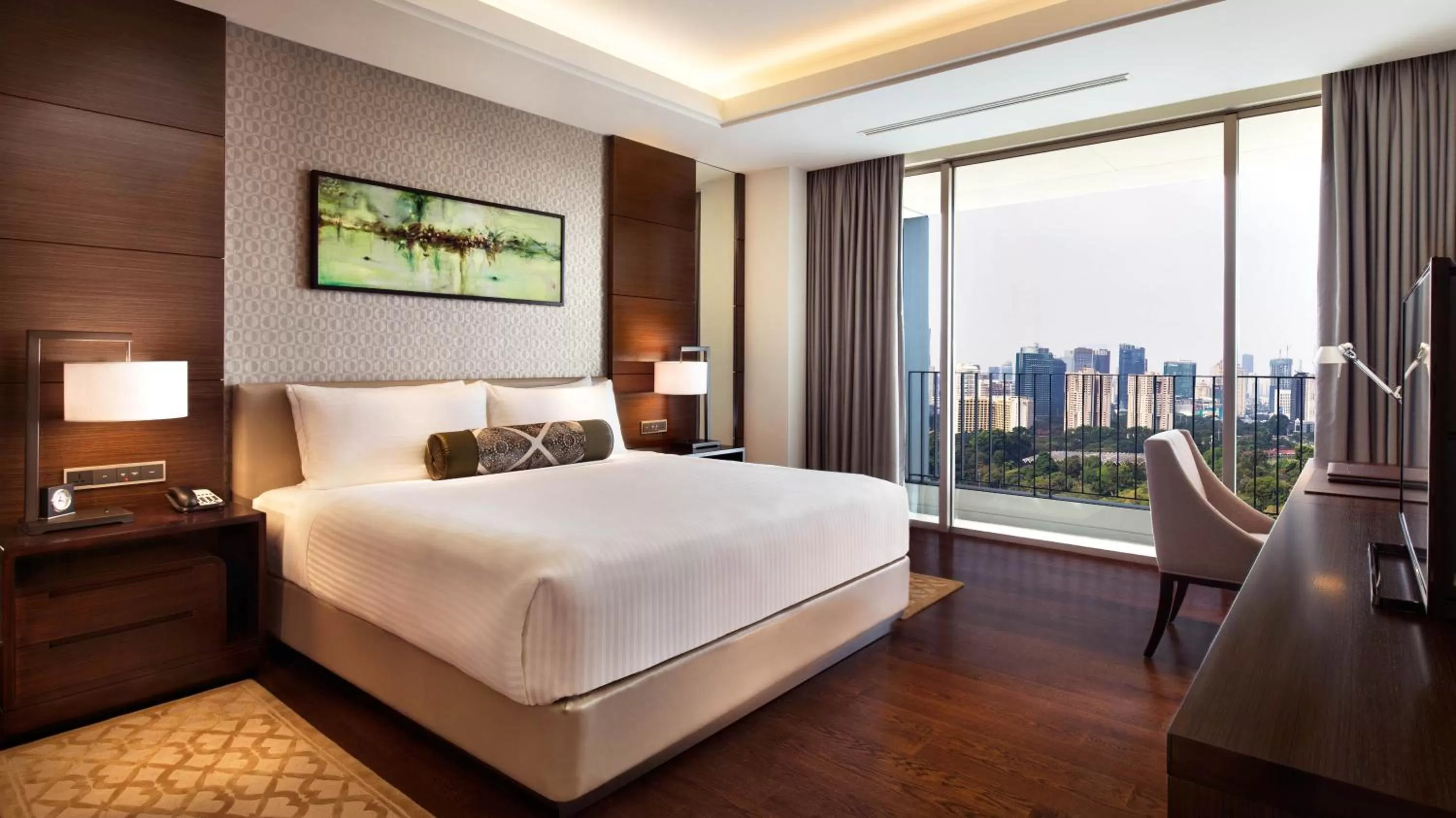 Bed in Fairmont Jakarta