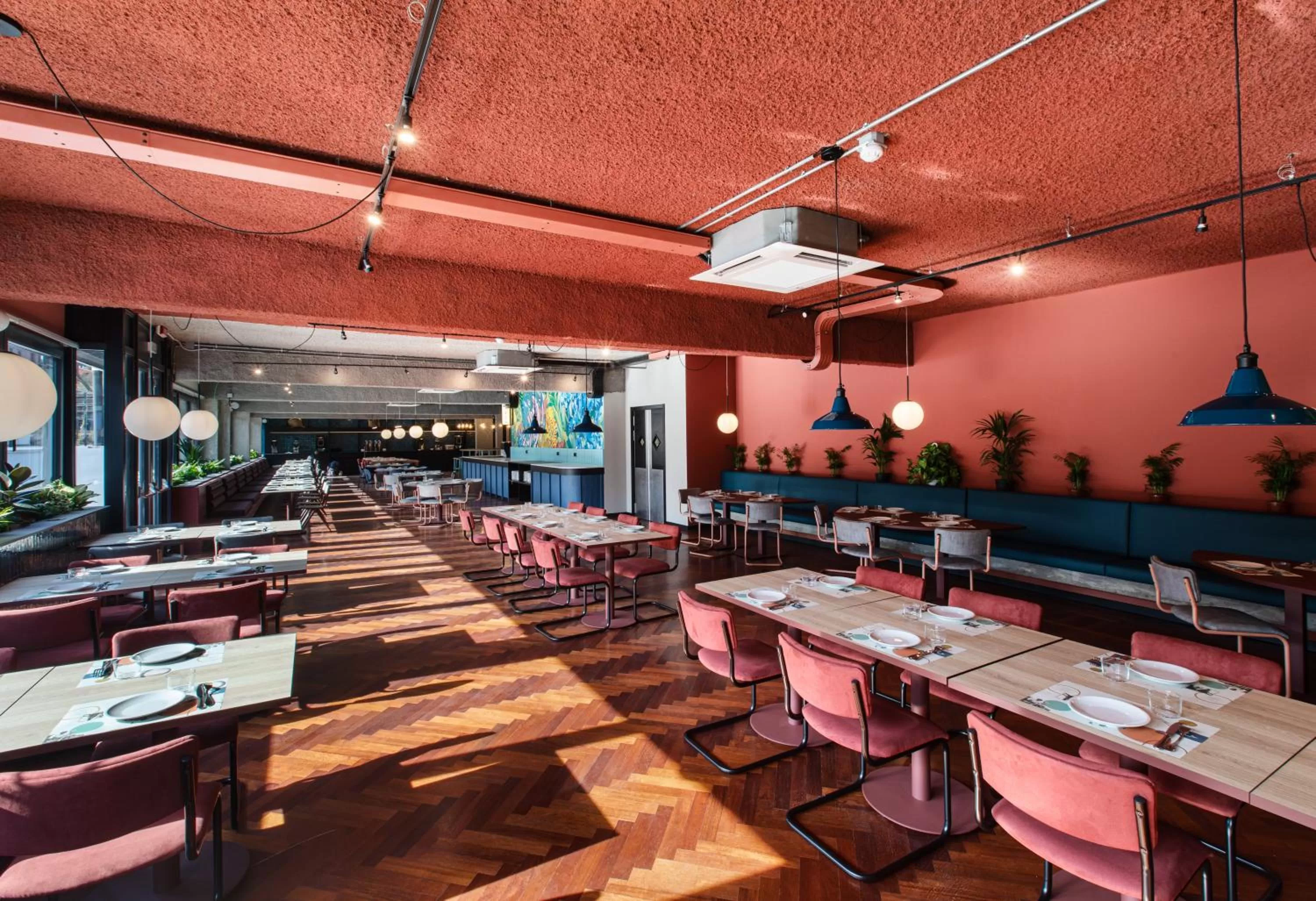 Restaurant/places to eat in Ibis Styles Roma Aurelia