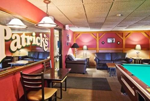 Lounge or bar in Quality Inn Chillicothe