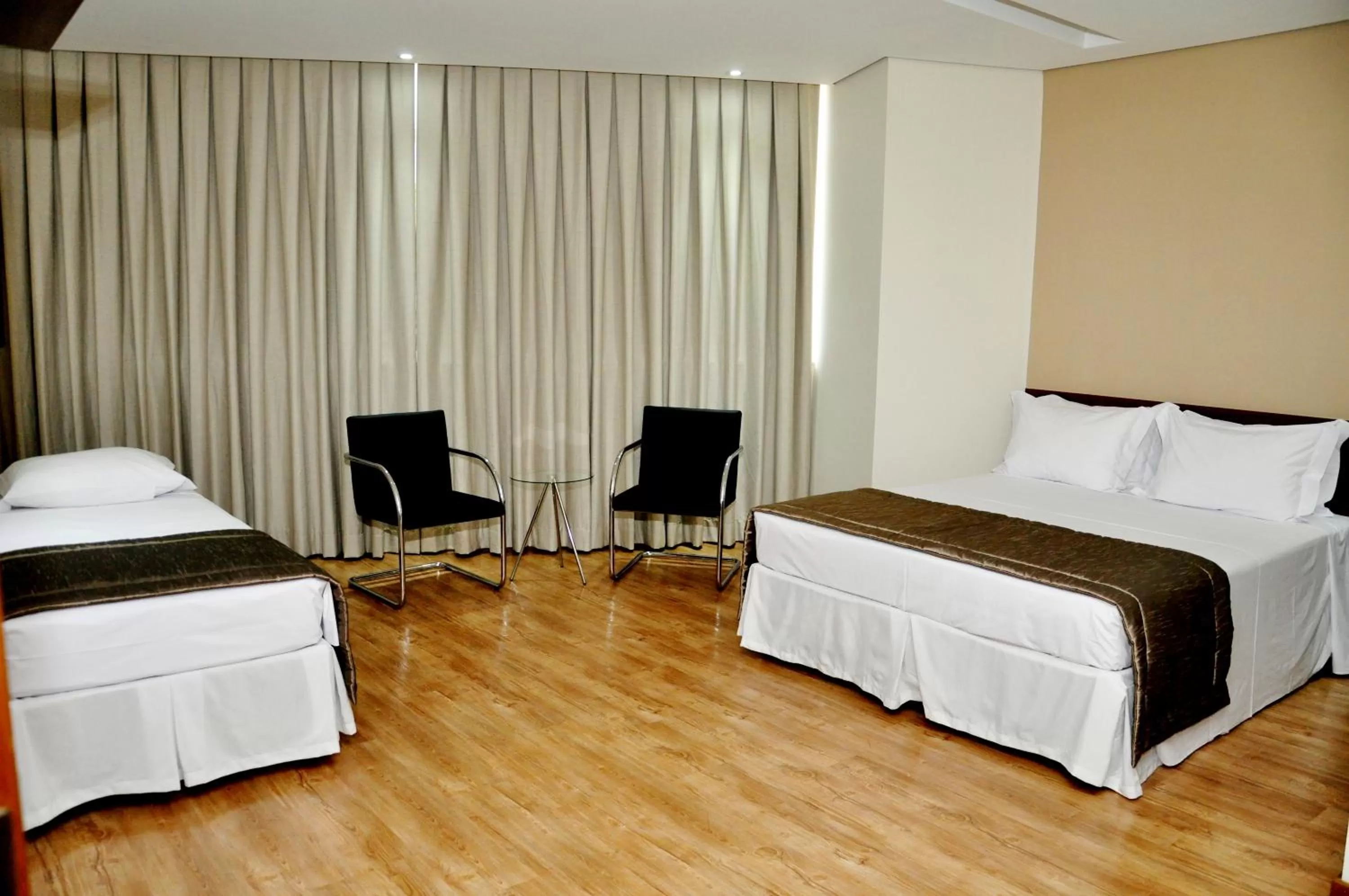 Bedroom, Bed in Hotel Mohave