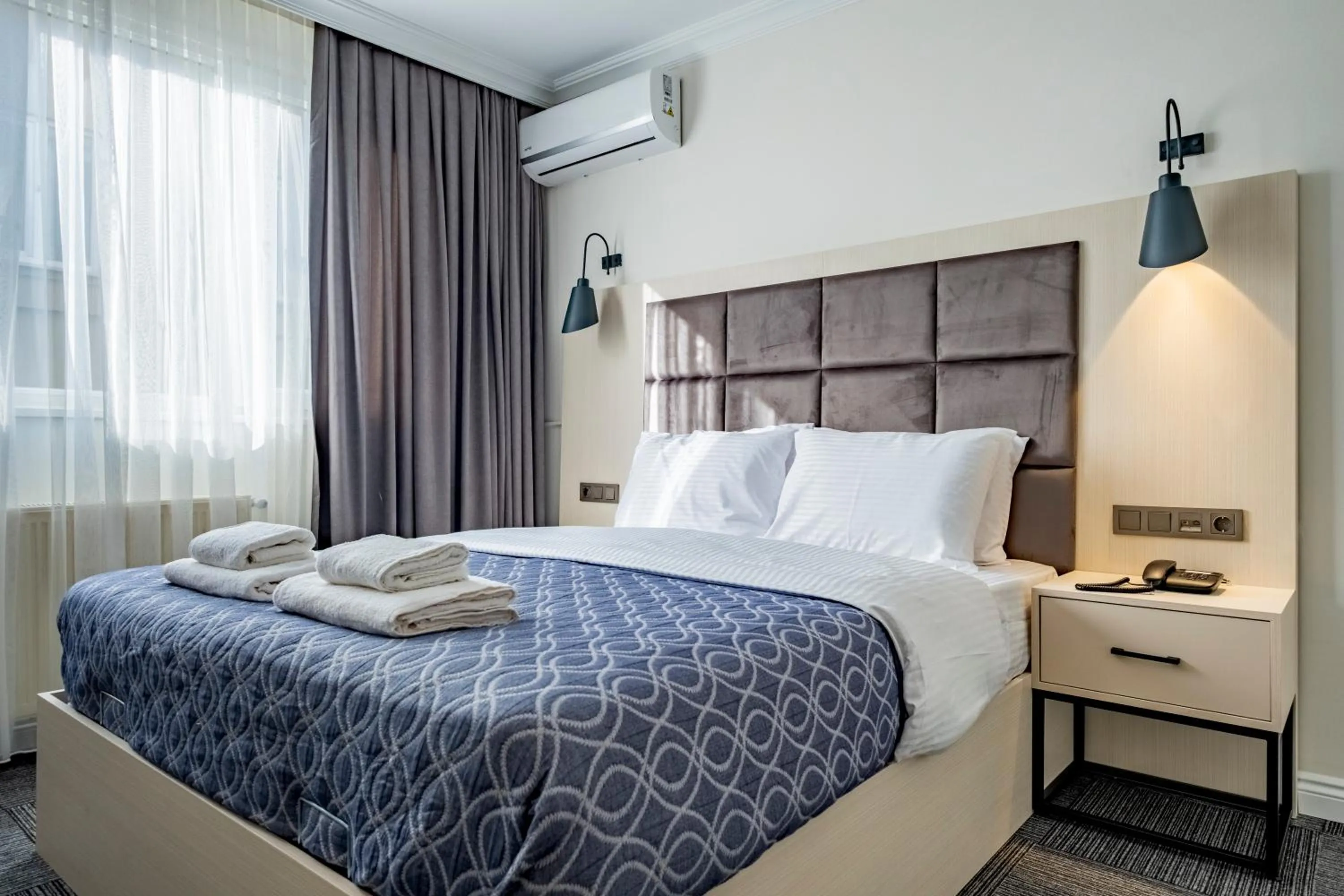 Bed in Stamboul Hotel & Suites