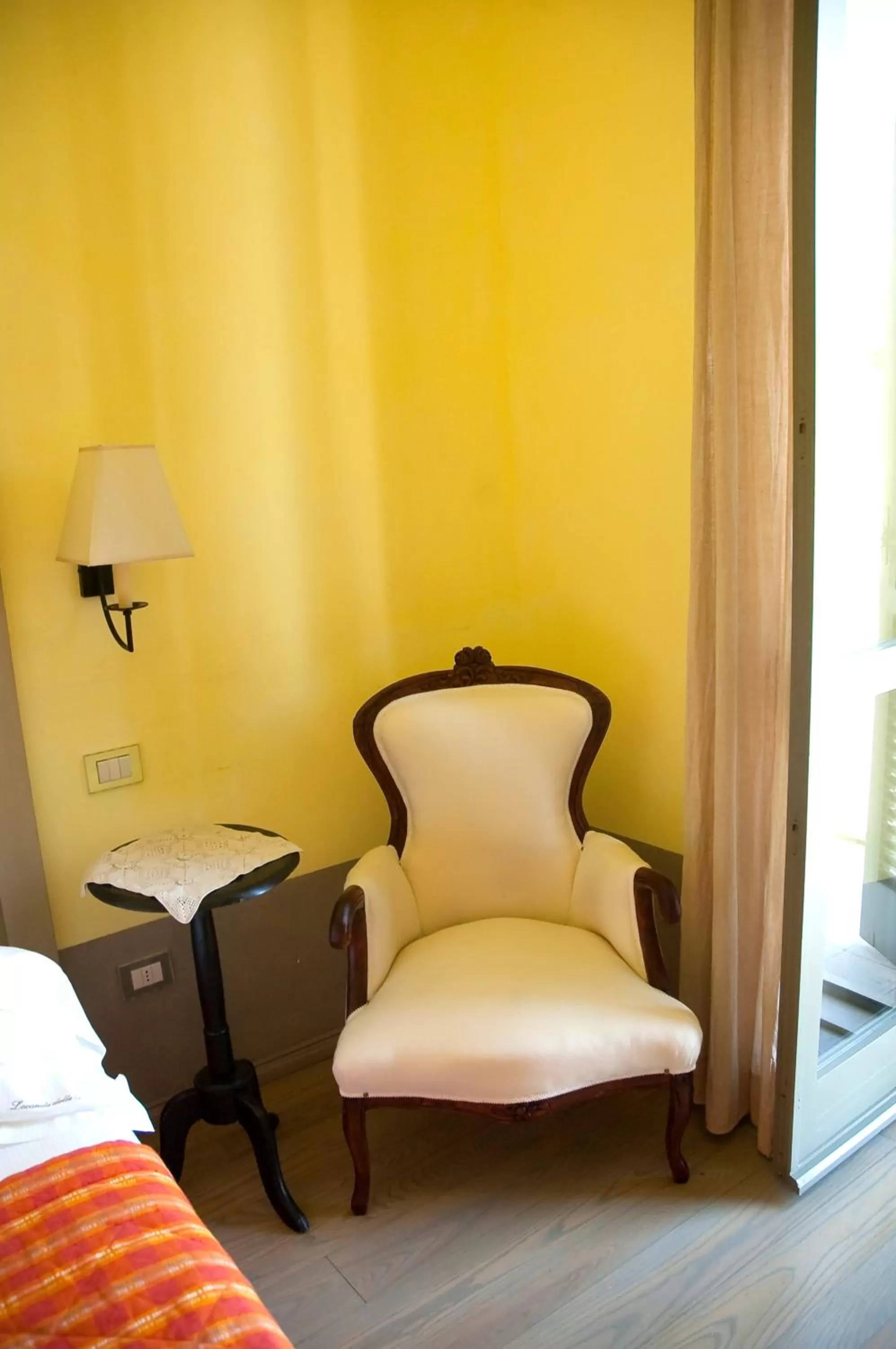 Decorative detail, Bed in Locanda Delle Mura Anna De Croy