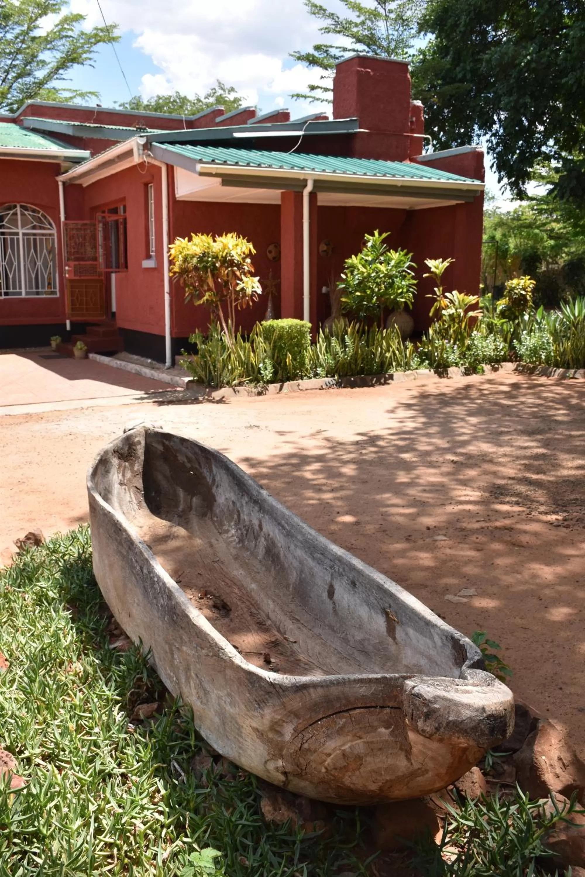 Property building in Tabonina Bis