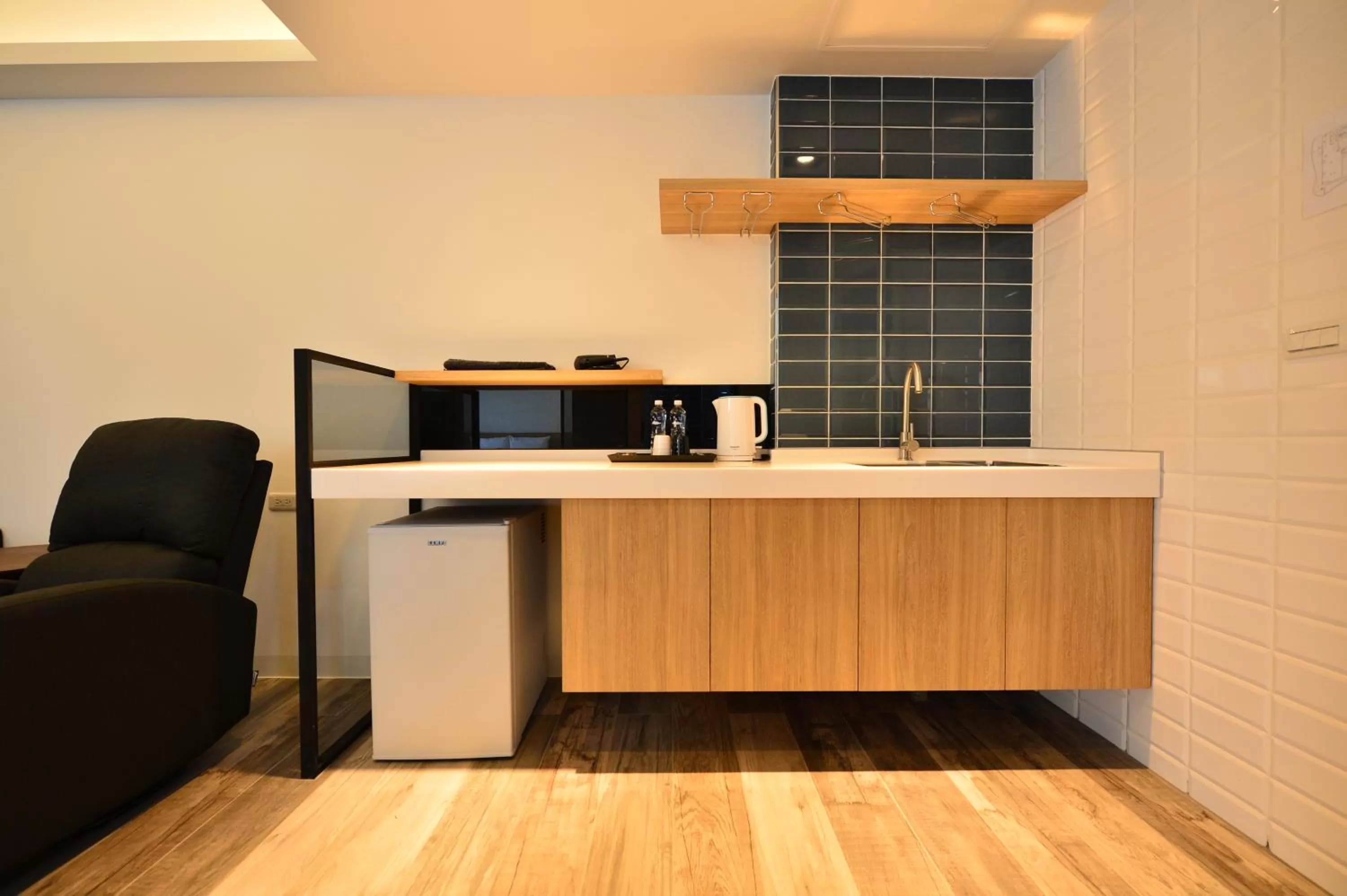 Coffee/tea facilities in Sky Square Business Travel