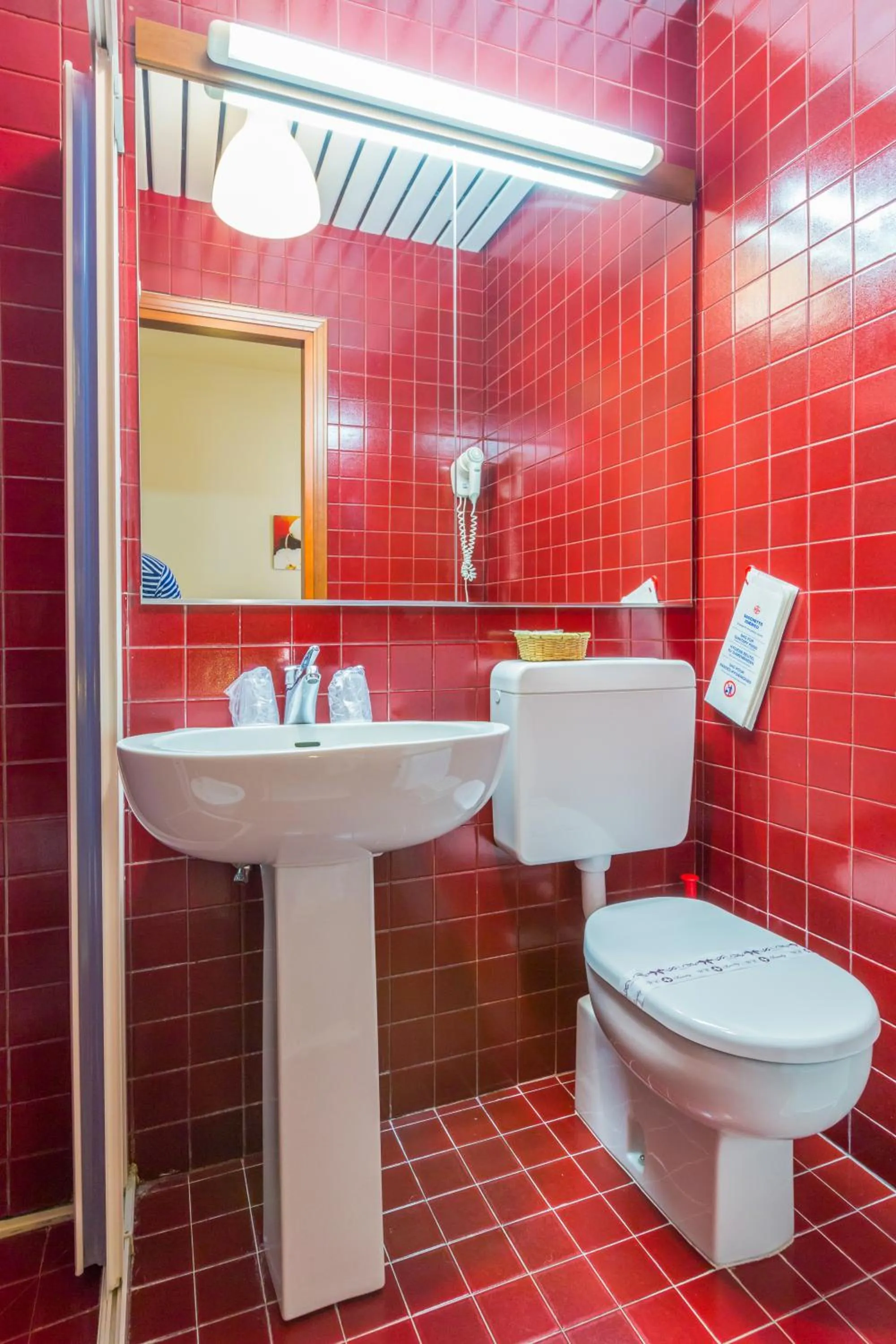 Bathroom in Hotel Adria