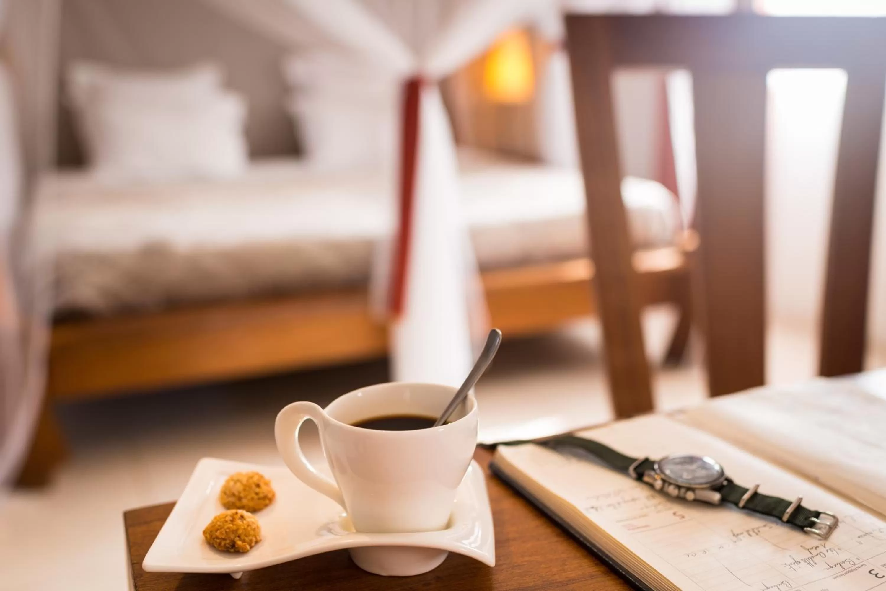 Drinks in La Résidence