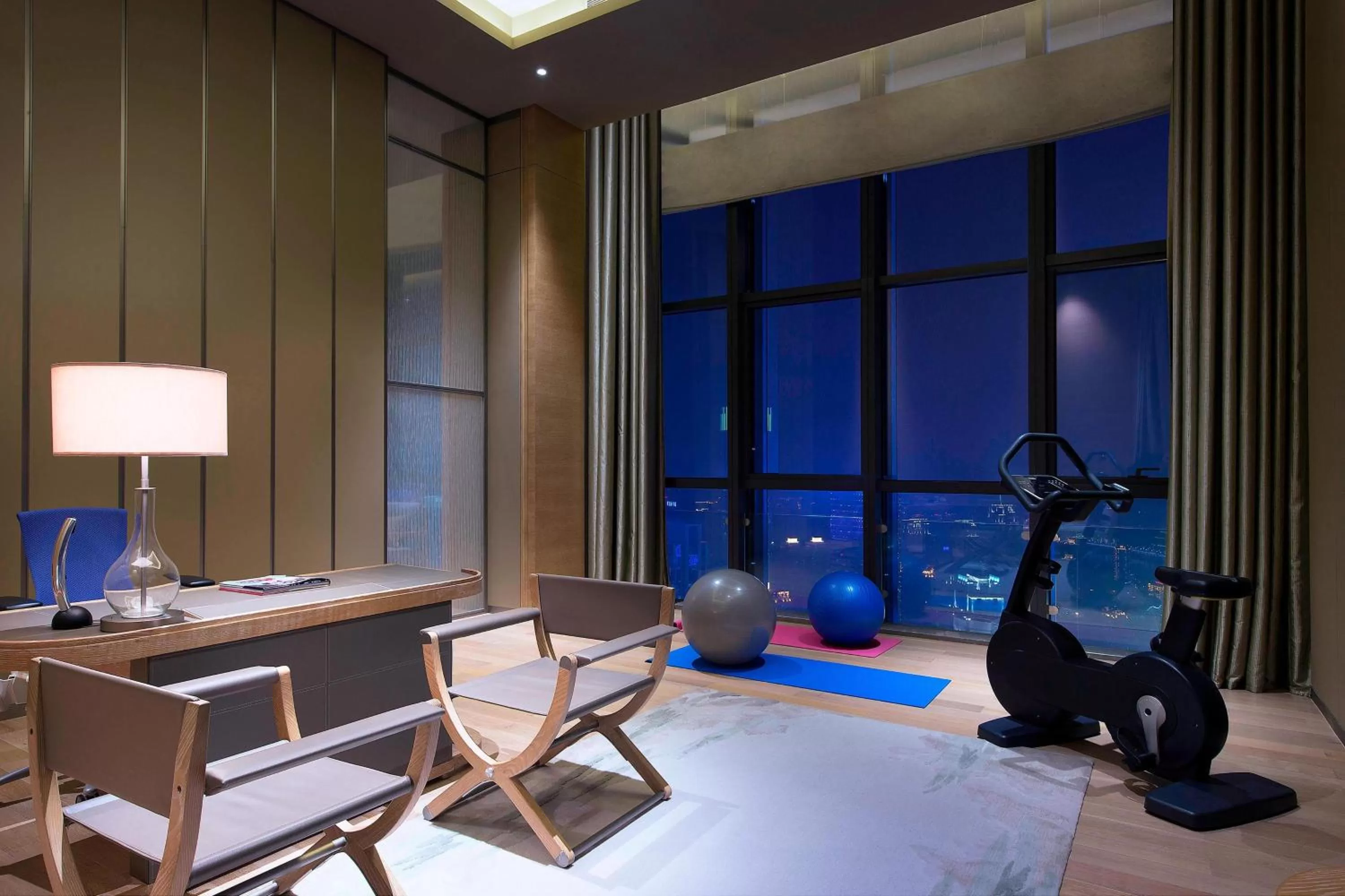 Bedroom in The Westin Chongqing Liberation Square