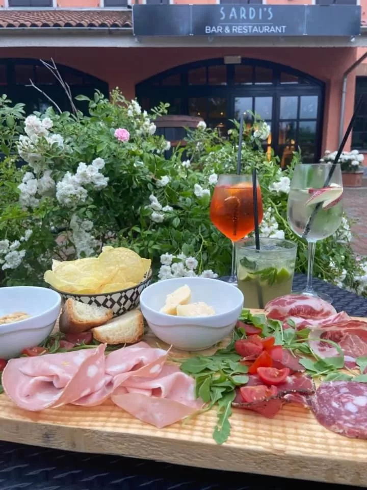 Restaurant/places to eat in Hotel Erbaluce