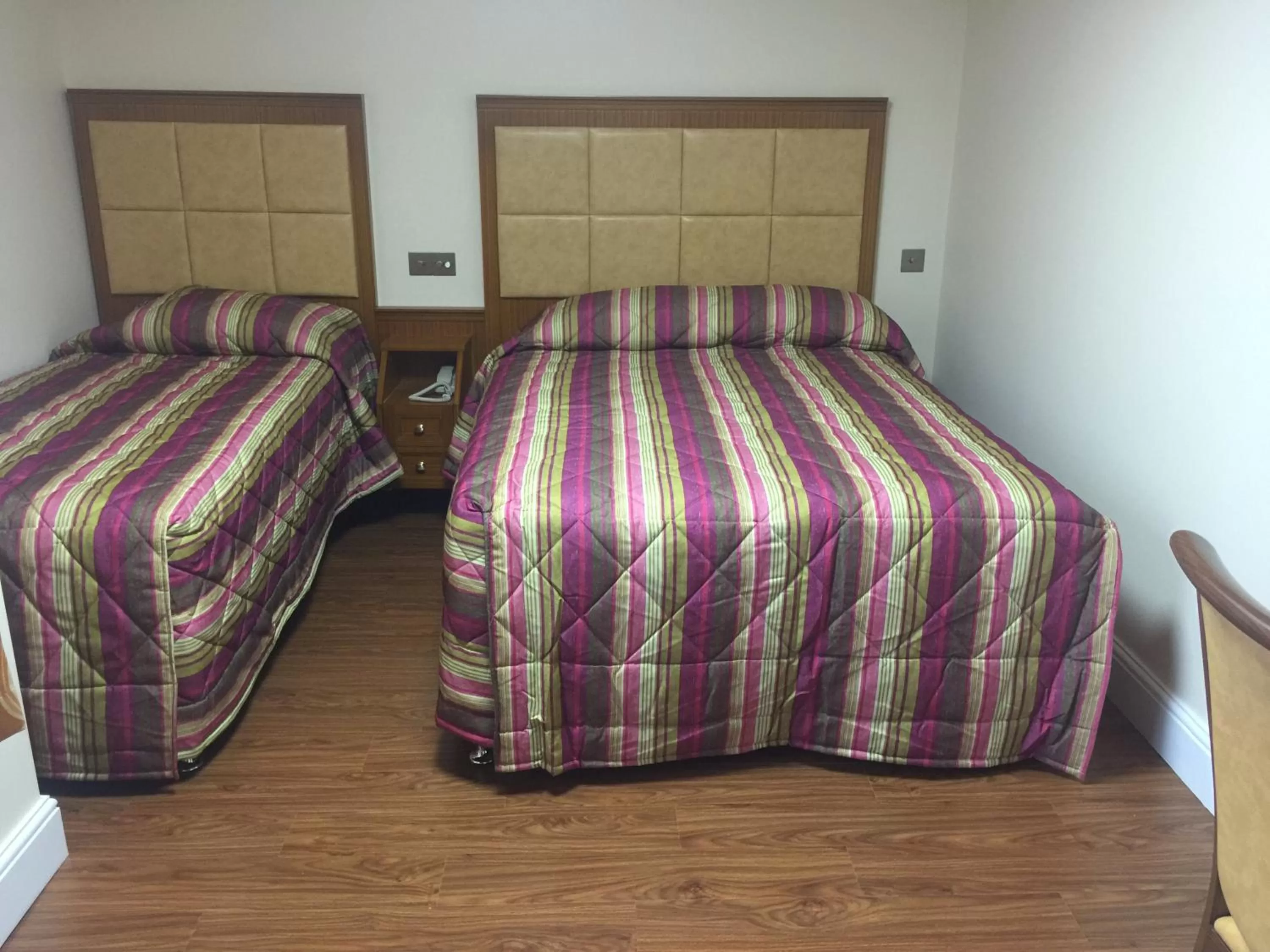 Bedroom, Bed in White House Hotel