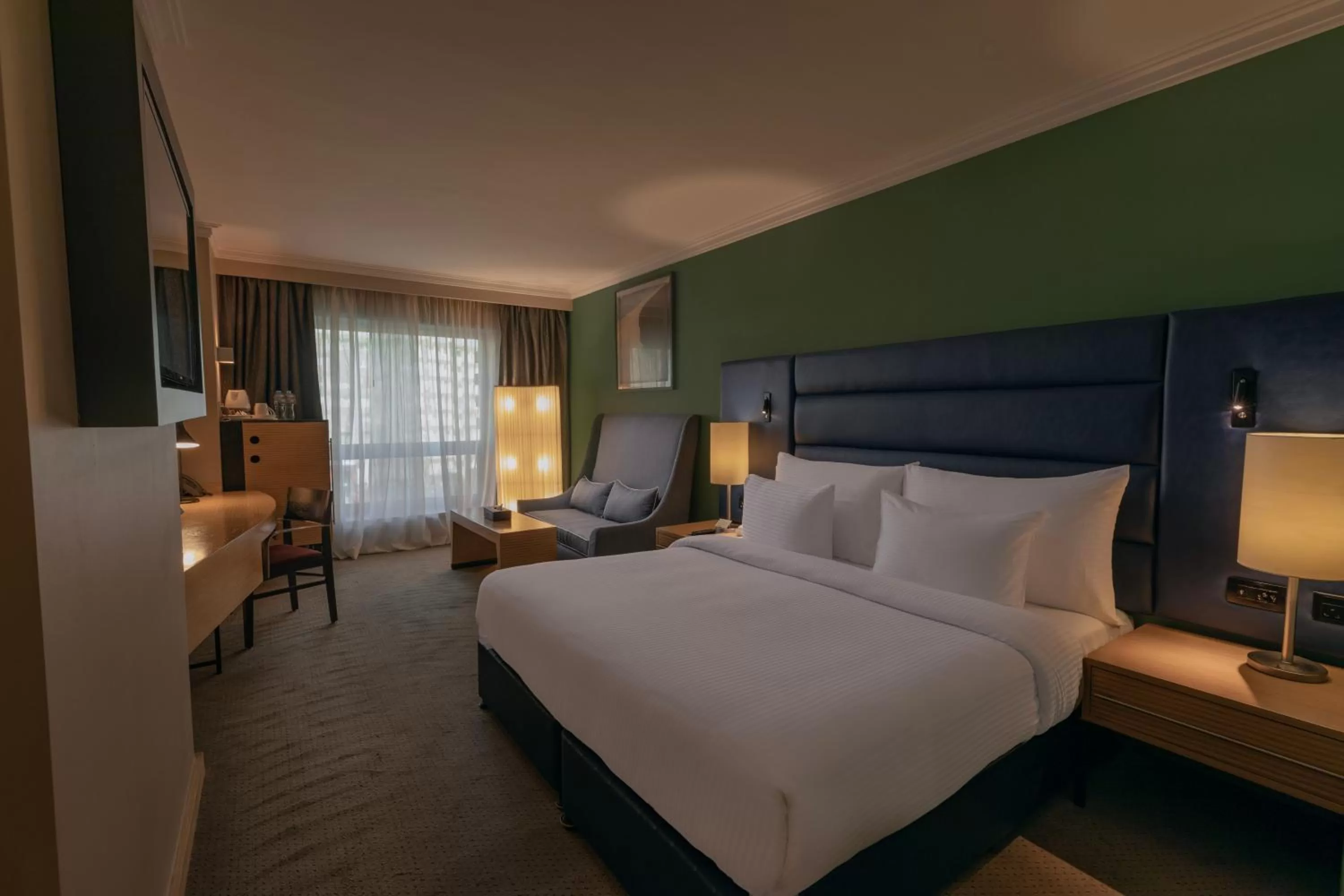 Bedroom, Bed in Radisson Blu Hotel, Cairo Heliopolis