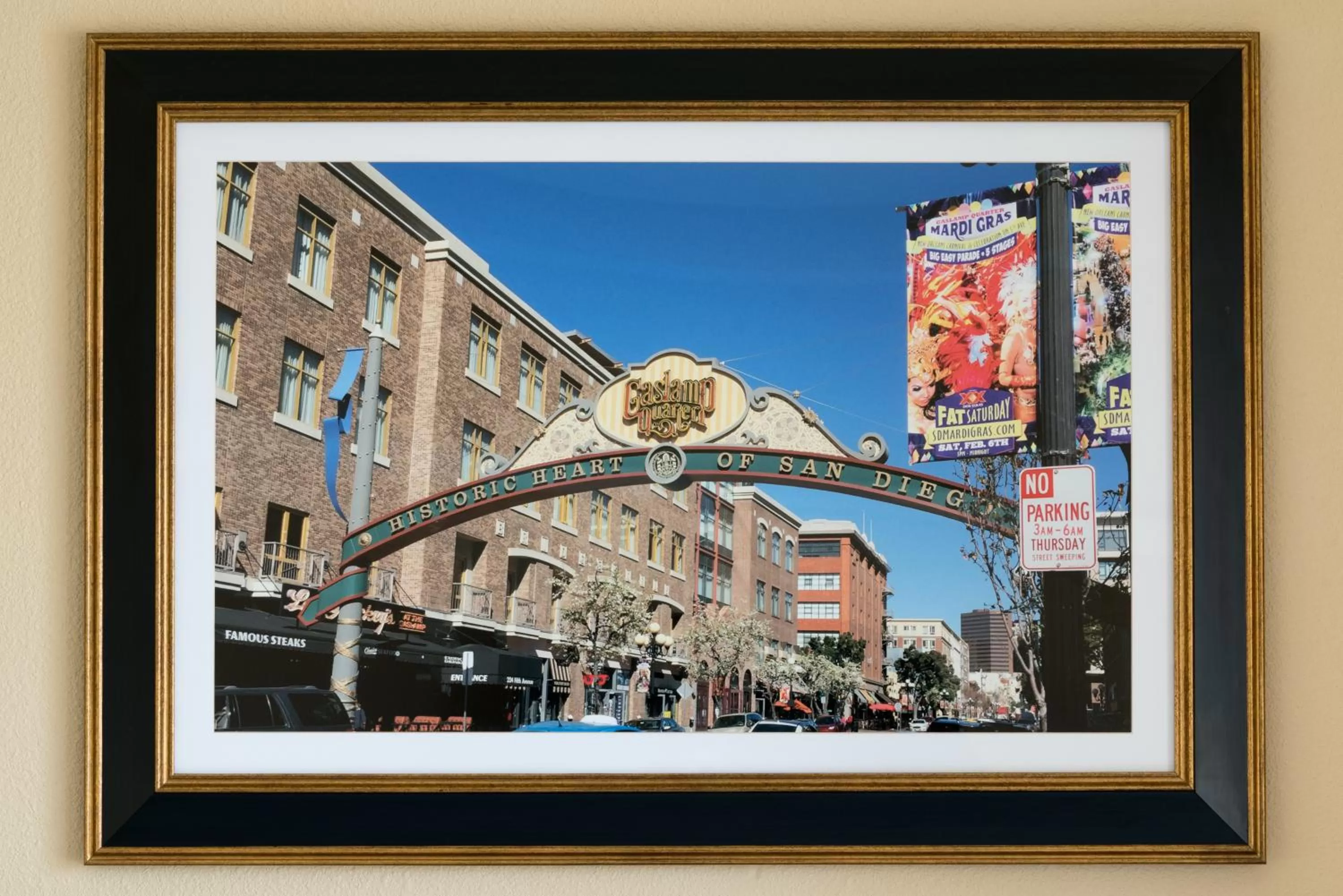 Decorative detail in Gaslamp Plaza Suites