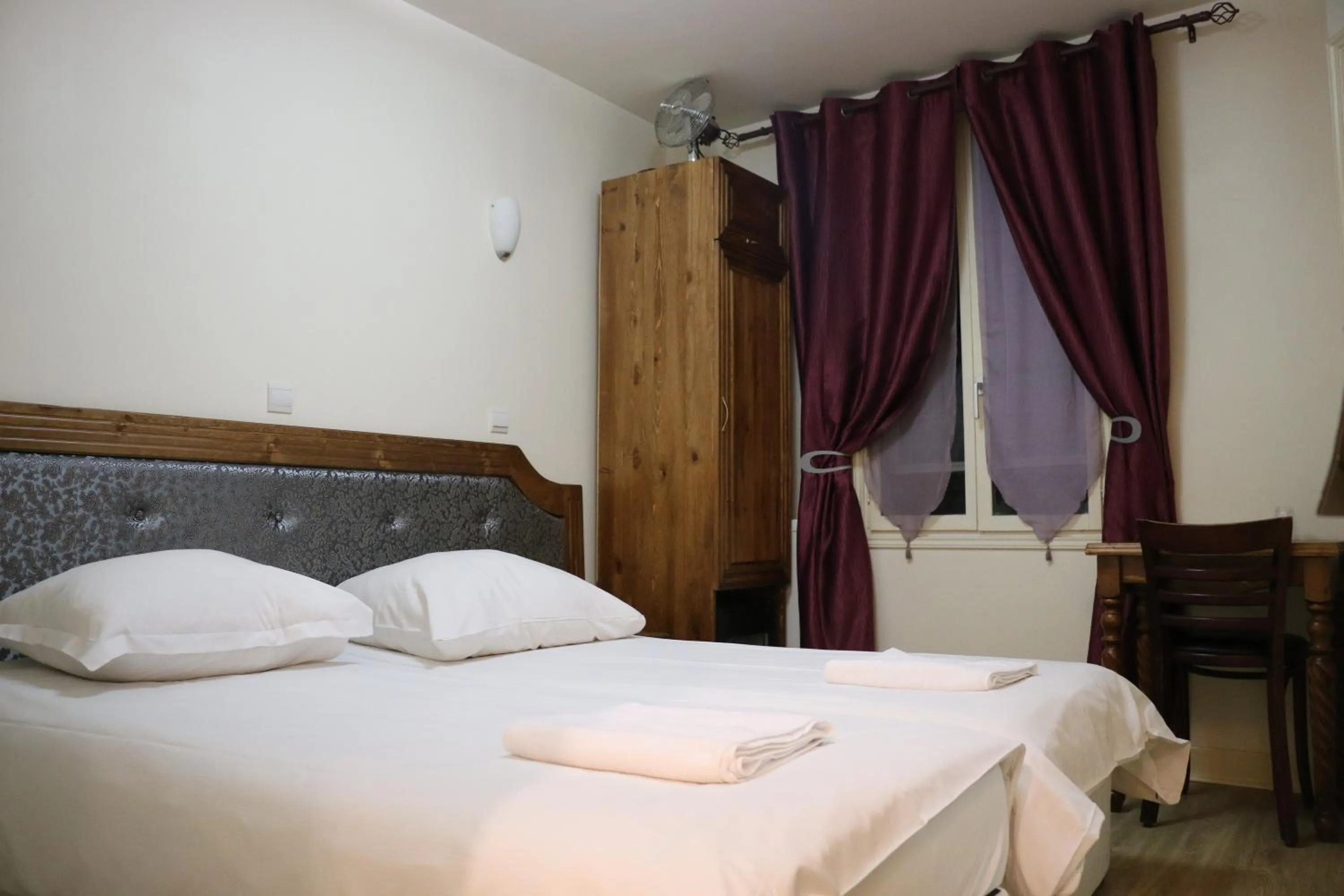 Bedroom in Grand Hôtel de Clermont