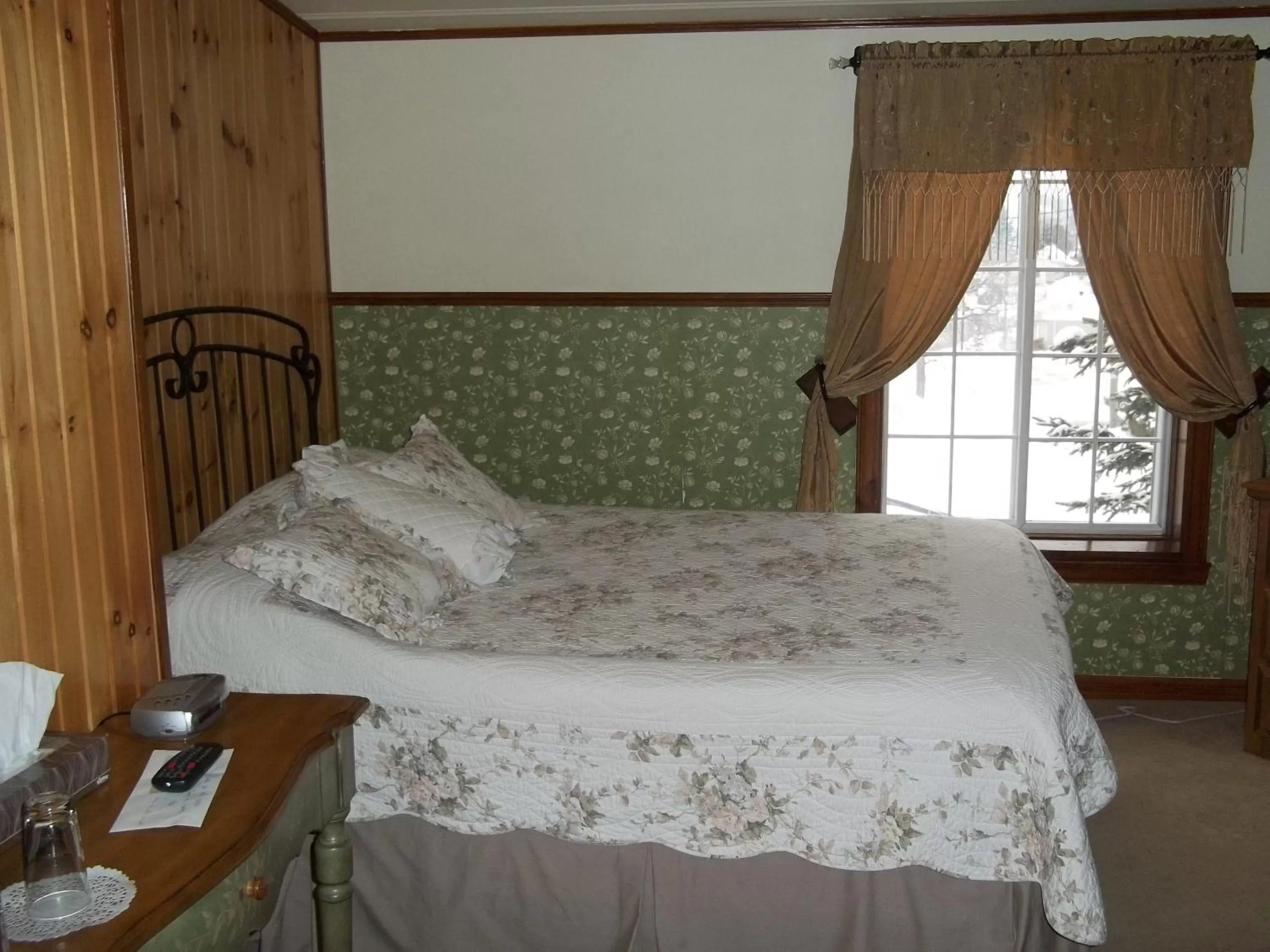 Bed in Auberge le St-Gab