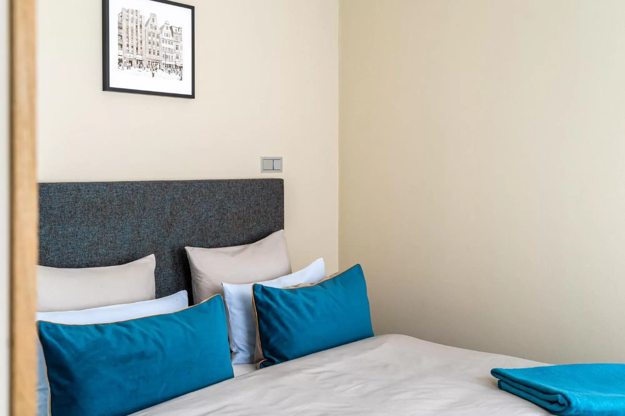 Bedroom, Bed in The Green Rostock Apartment Hotel