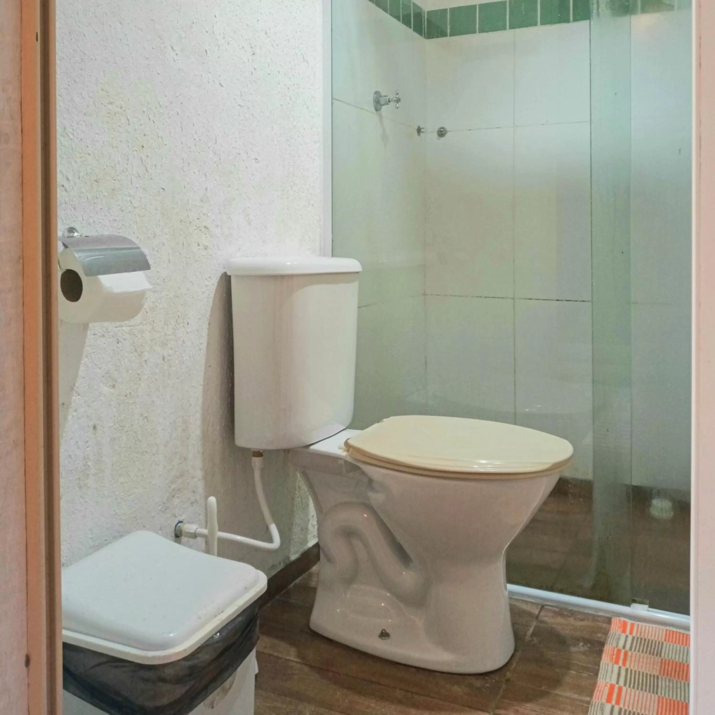 Bathroom in Pousada e Hostel Marthi