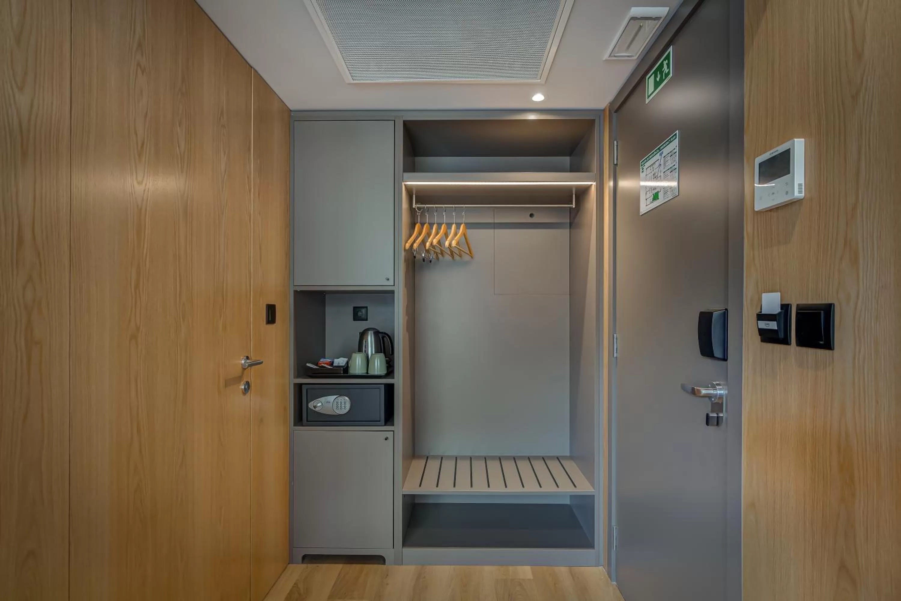 oven in Acta The Clover