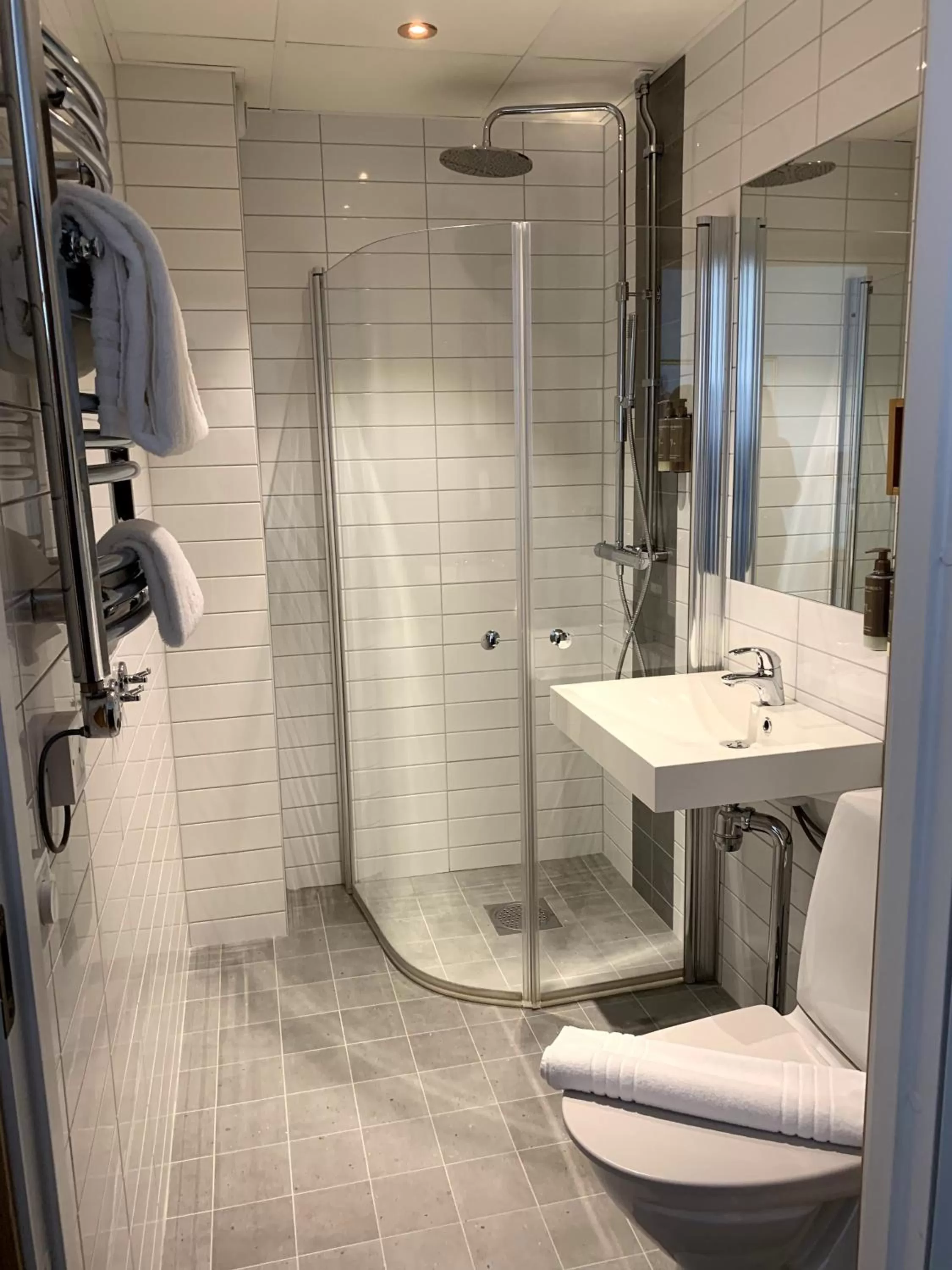 Shower in Näsby Slott