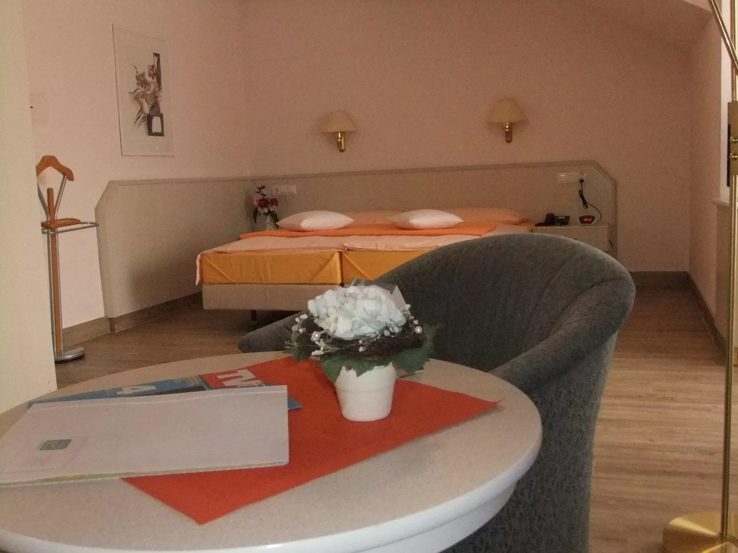 Photo of the whole room, Bed in Hotel Garni Classico