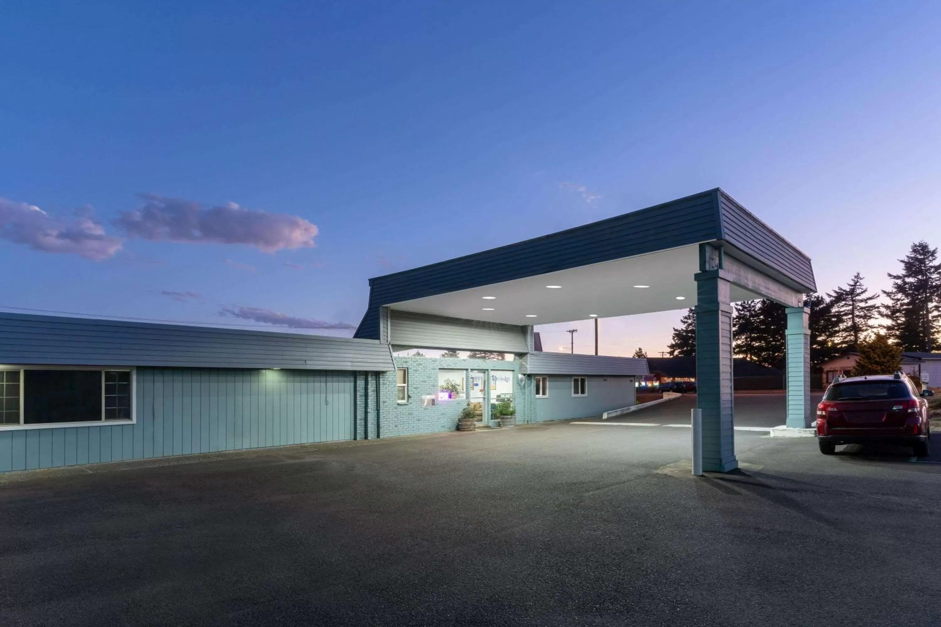 Property building in Travelodge by Wyndham Florence