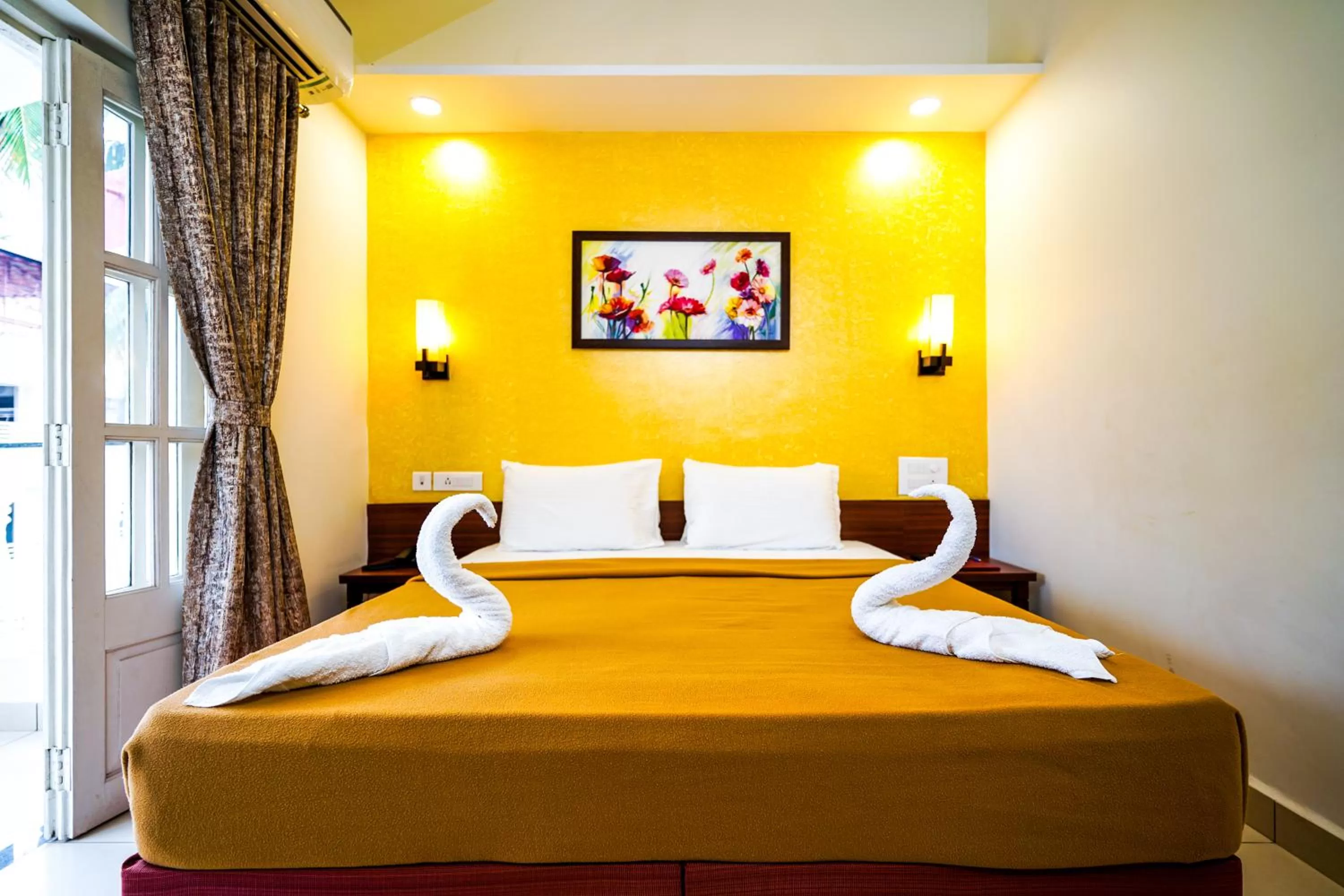 Bed in Grande Ave Maria Resort