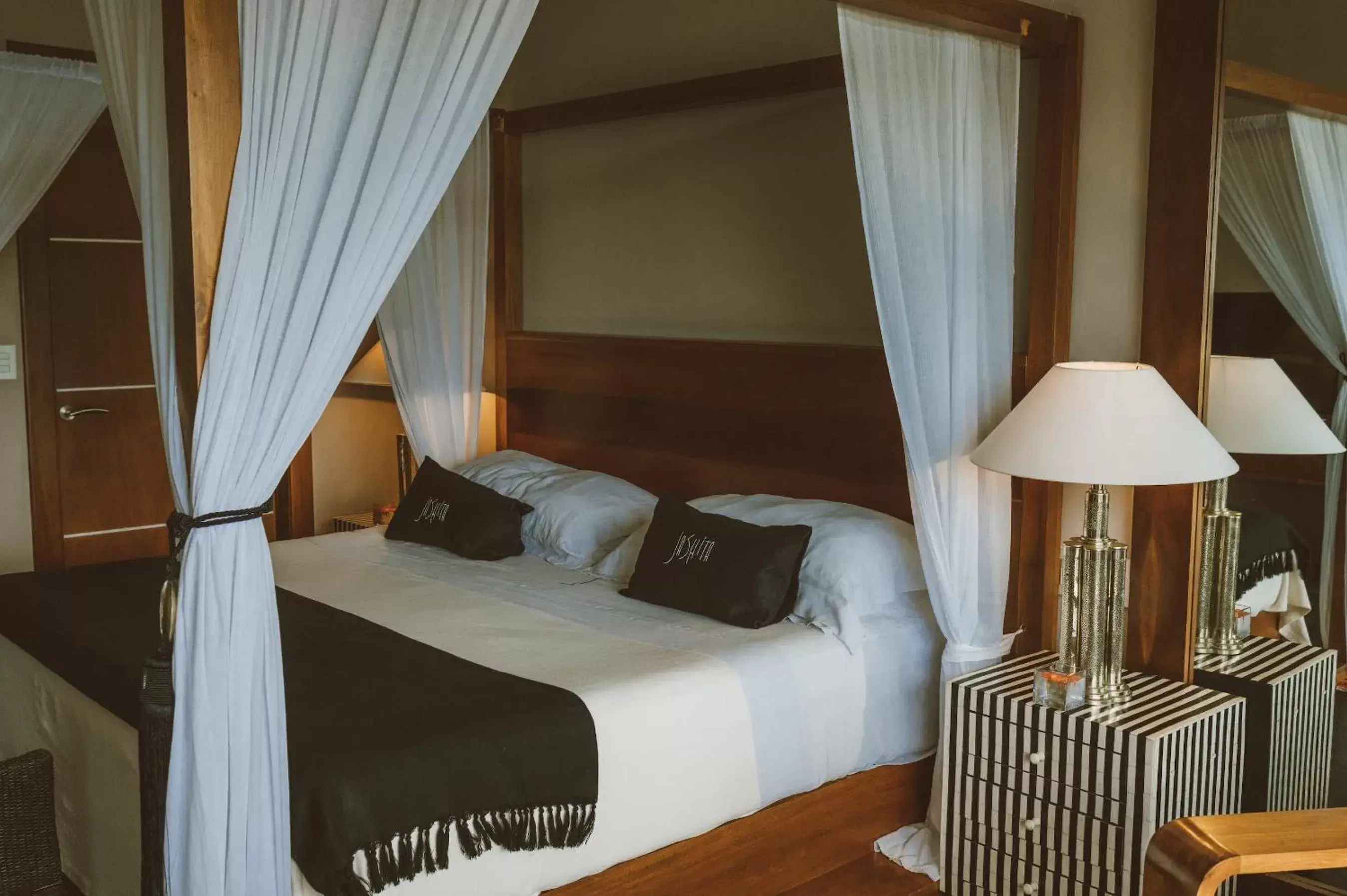 Deluxe Suite with Sea View in Jashita Hotel Deluxe Suite with Sea View in Jashita Hotel