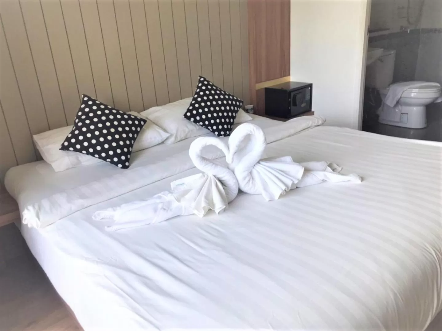 Bed in La La Moon Krabi Poshtel'n' Pool