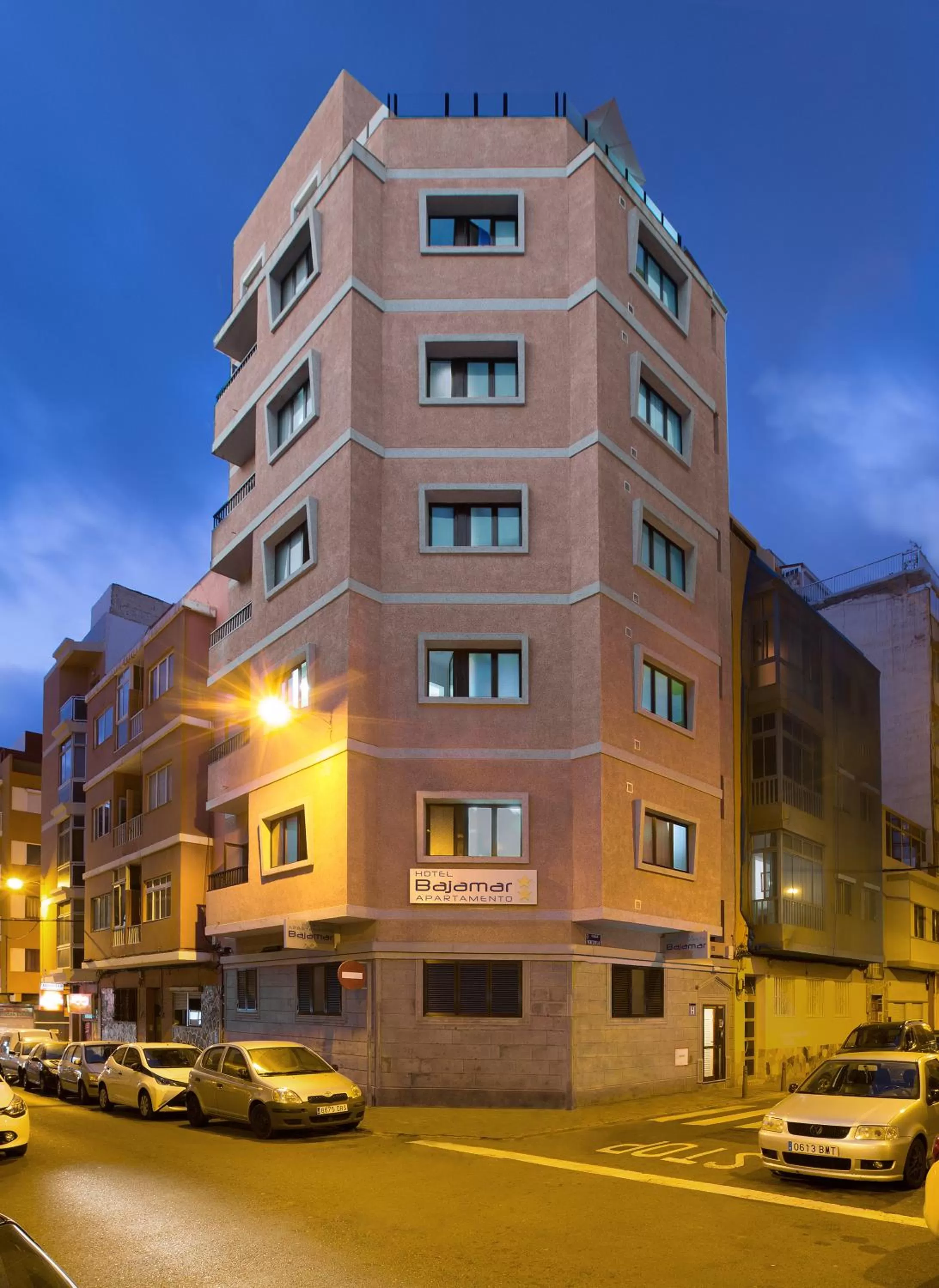 Facade/entrance in Hotel Apartamento Bajamar
