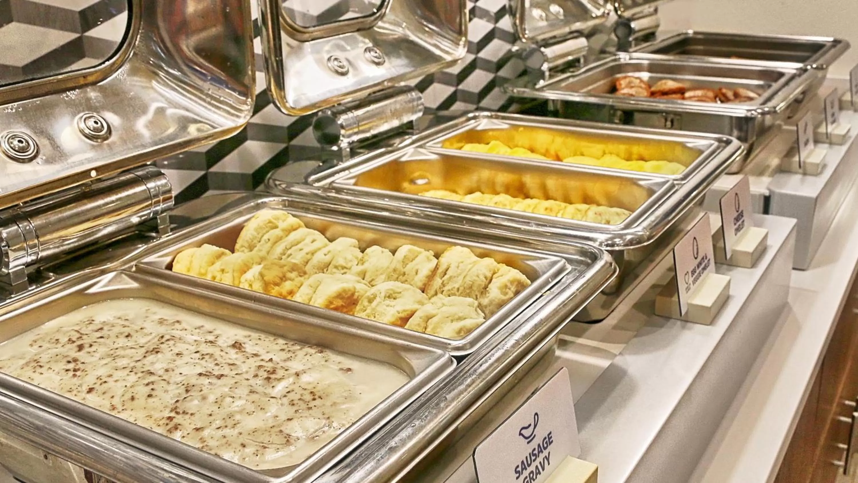 Breakfast in Holiday Inn Express & Suites - Chalmette - New Orleans S by IHG