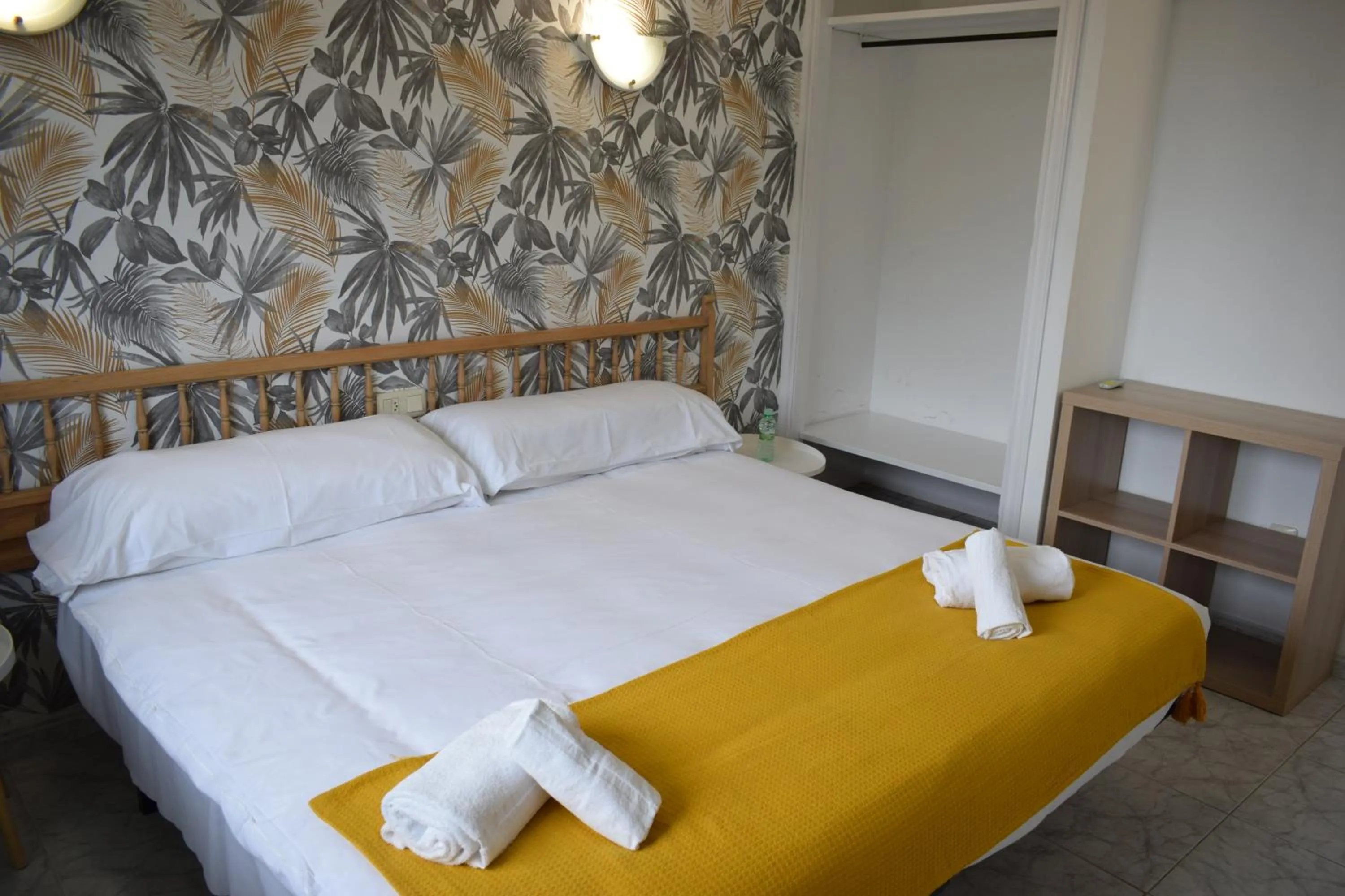 Bed in Hotel Xunca Blanca