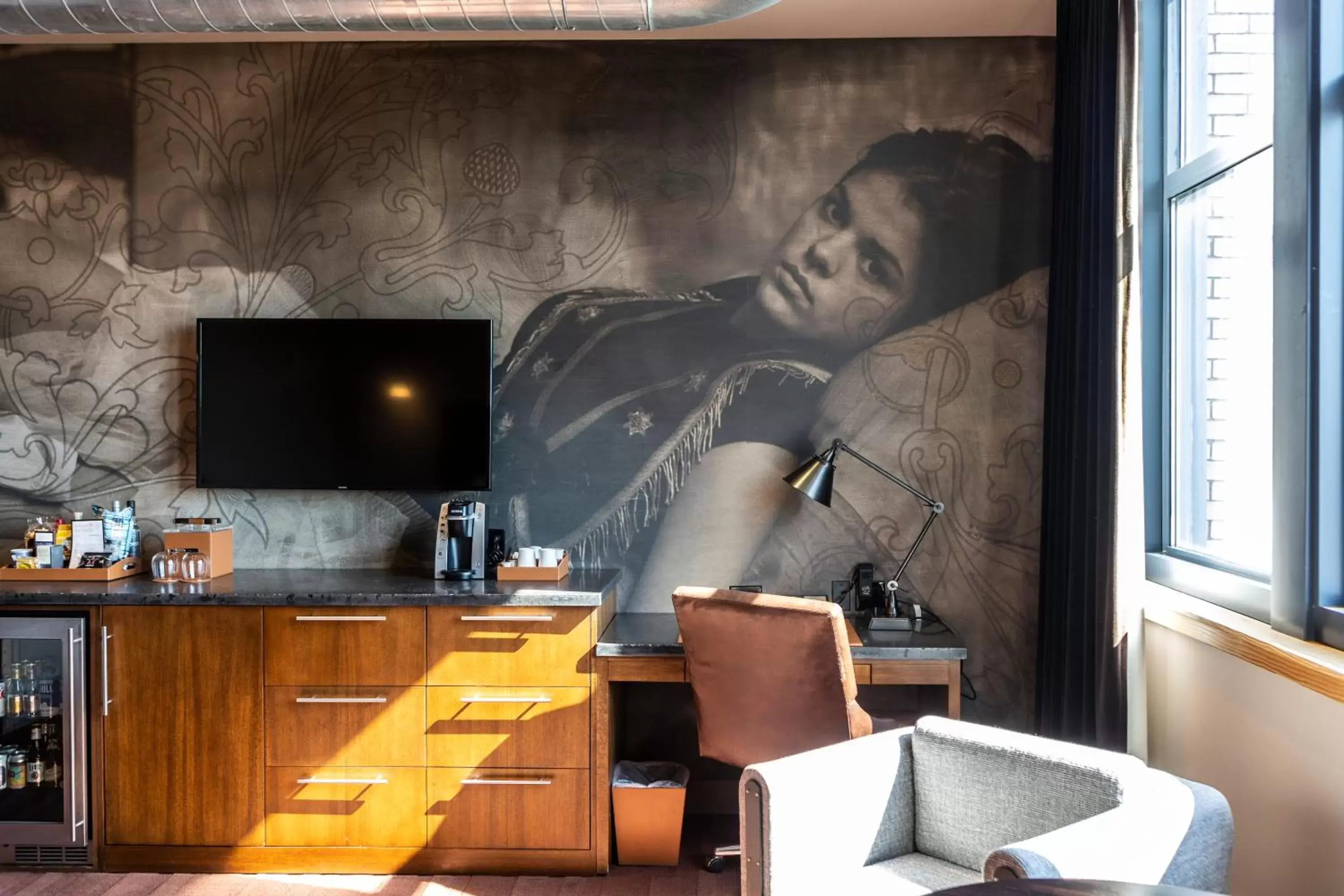 Custom Deluxe King Room in The Iron Horse Hotel Custom Deluxe King Room in The Iron Horse Hotel